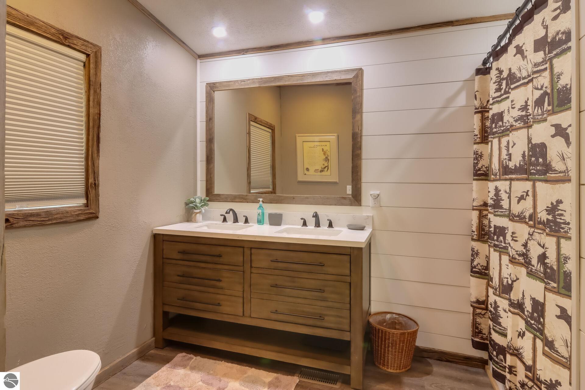 4126 Meadow Lane, Thompsonville