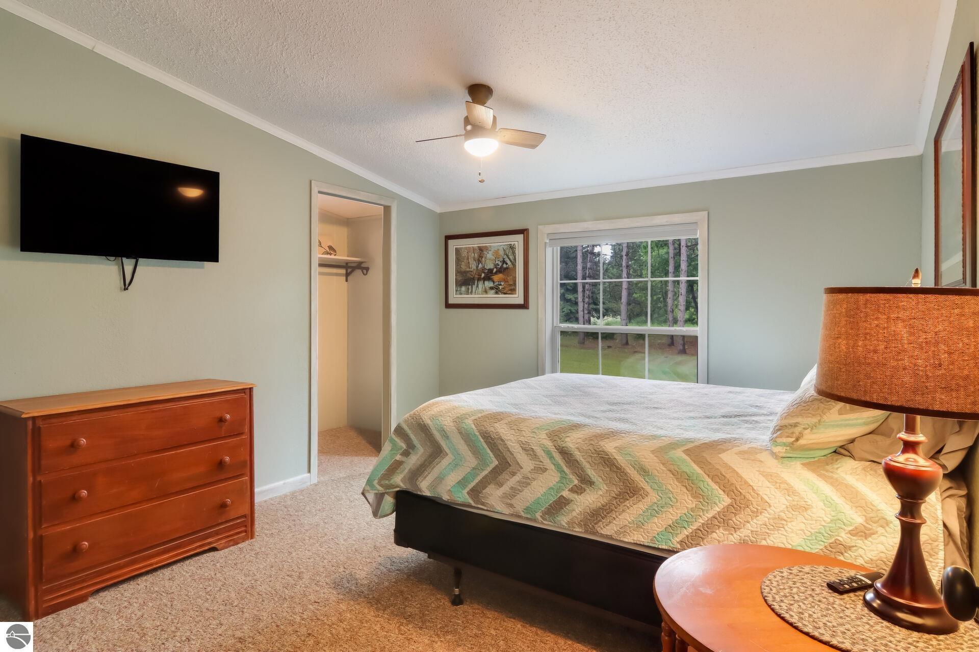 4126 Meadow Lane, Thompsonville