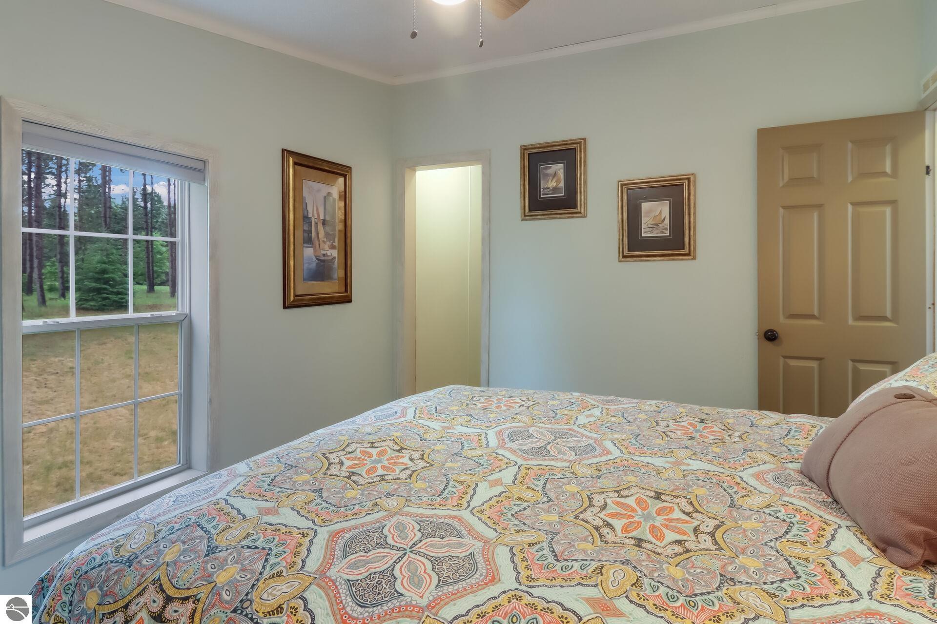 4126 Meadow Lane, Thompsonville