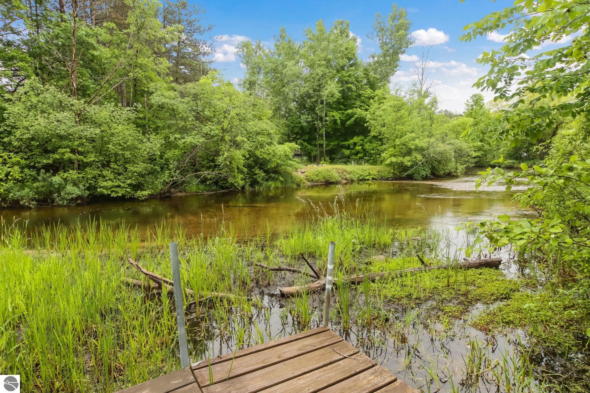 4126 Meadow Lane, Thompsonville