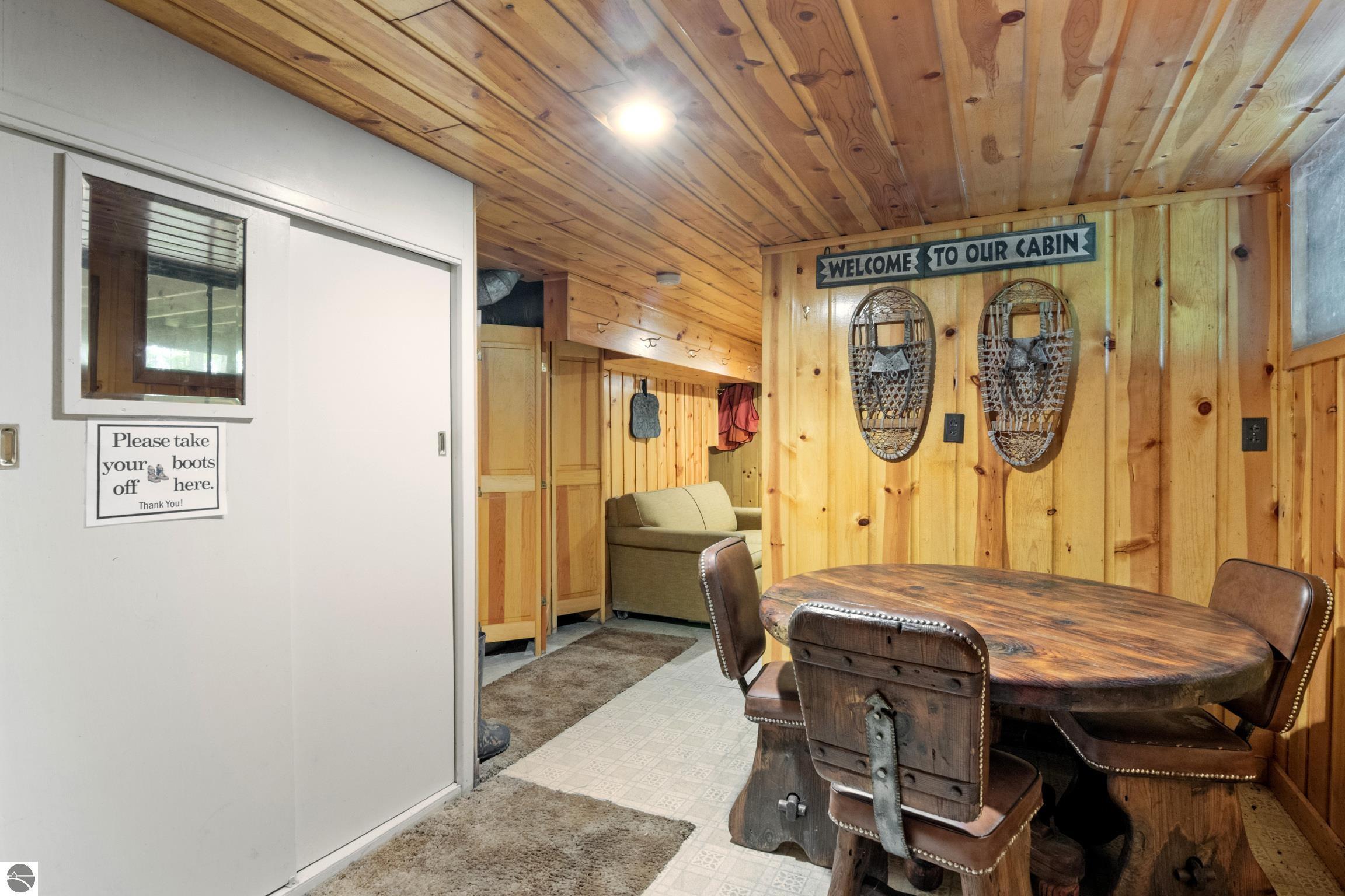 8401 S Sullivan Road