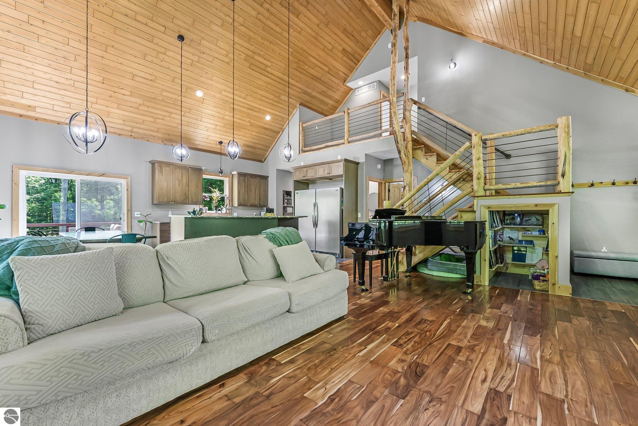 9725 Green Briar Road