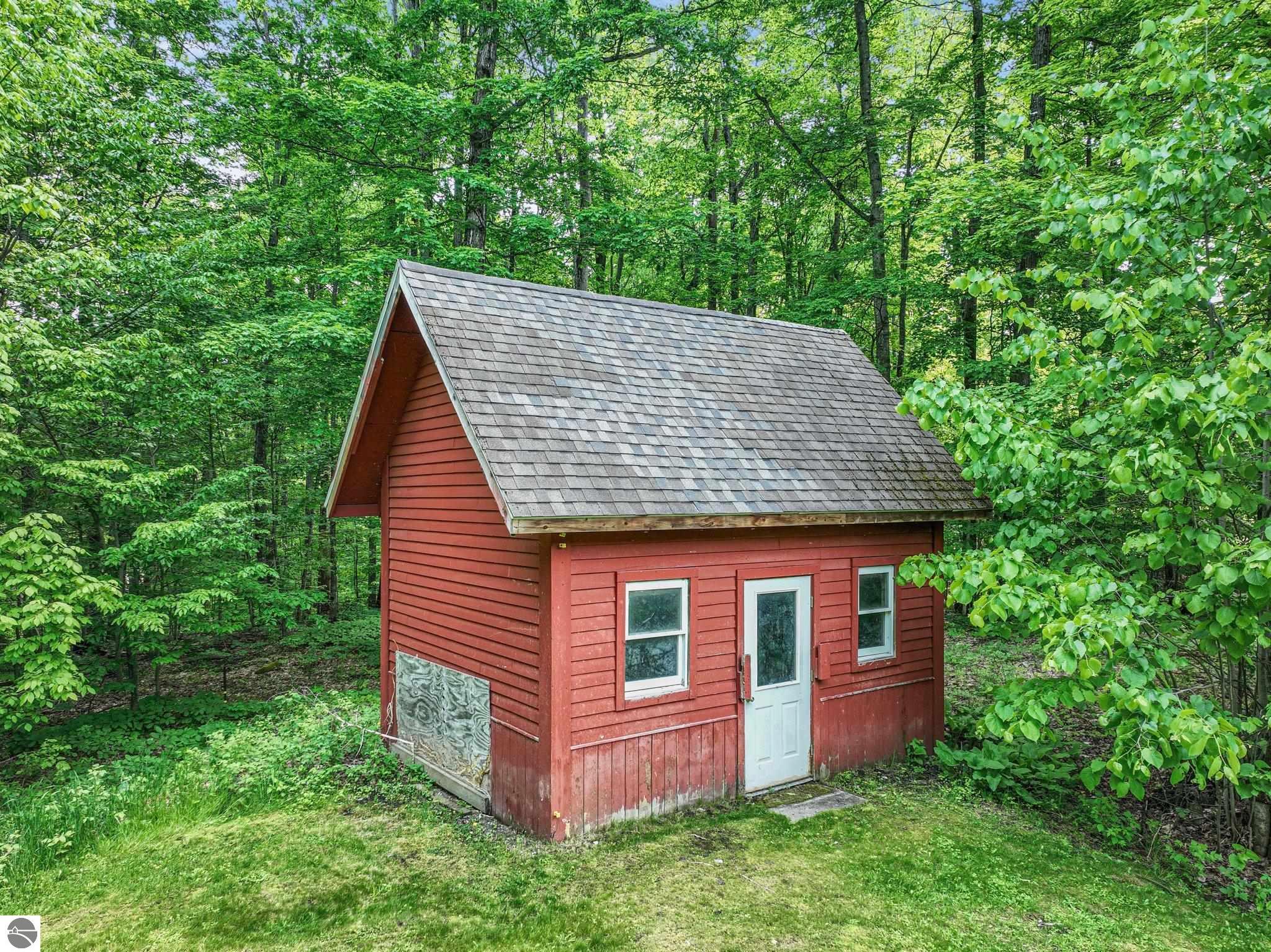 9725 Green Briar Road