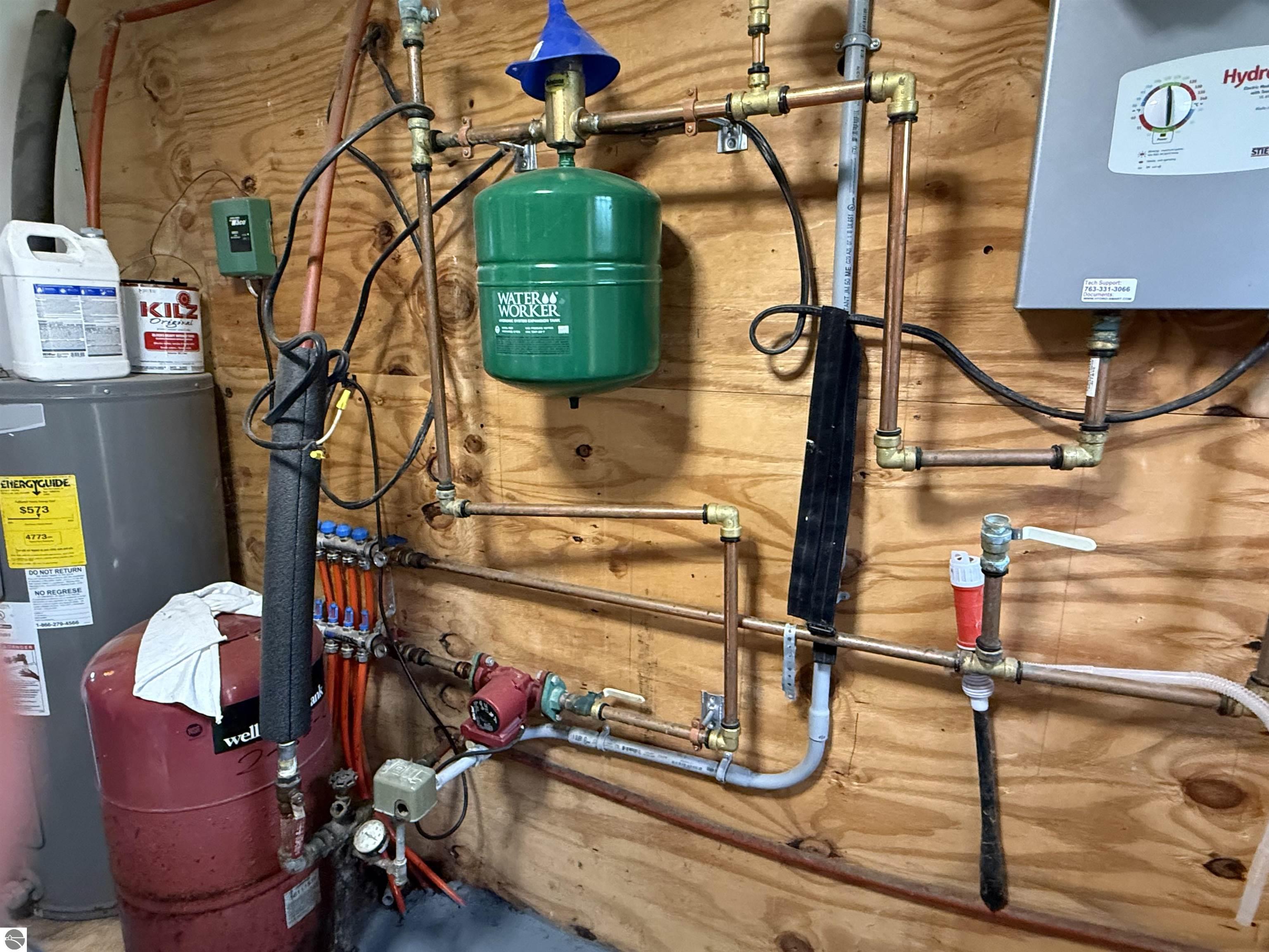 21025 Cadillac Highway