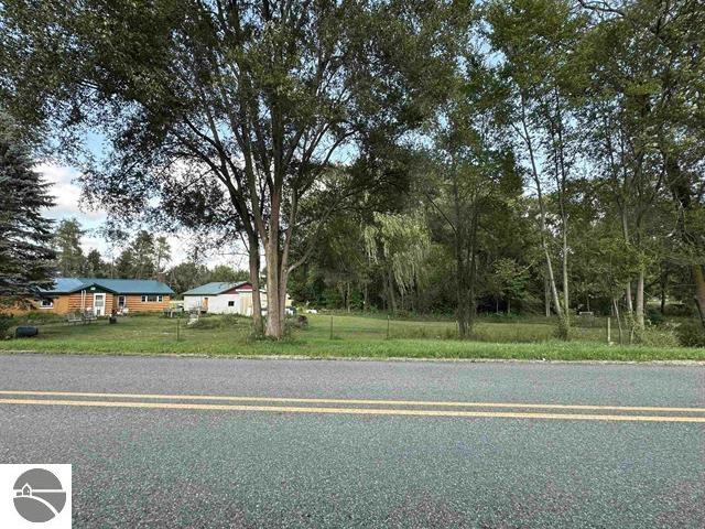 21025 Cadillac Highway