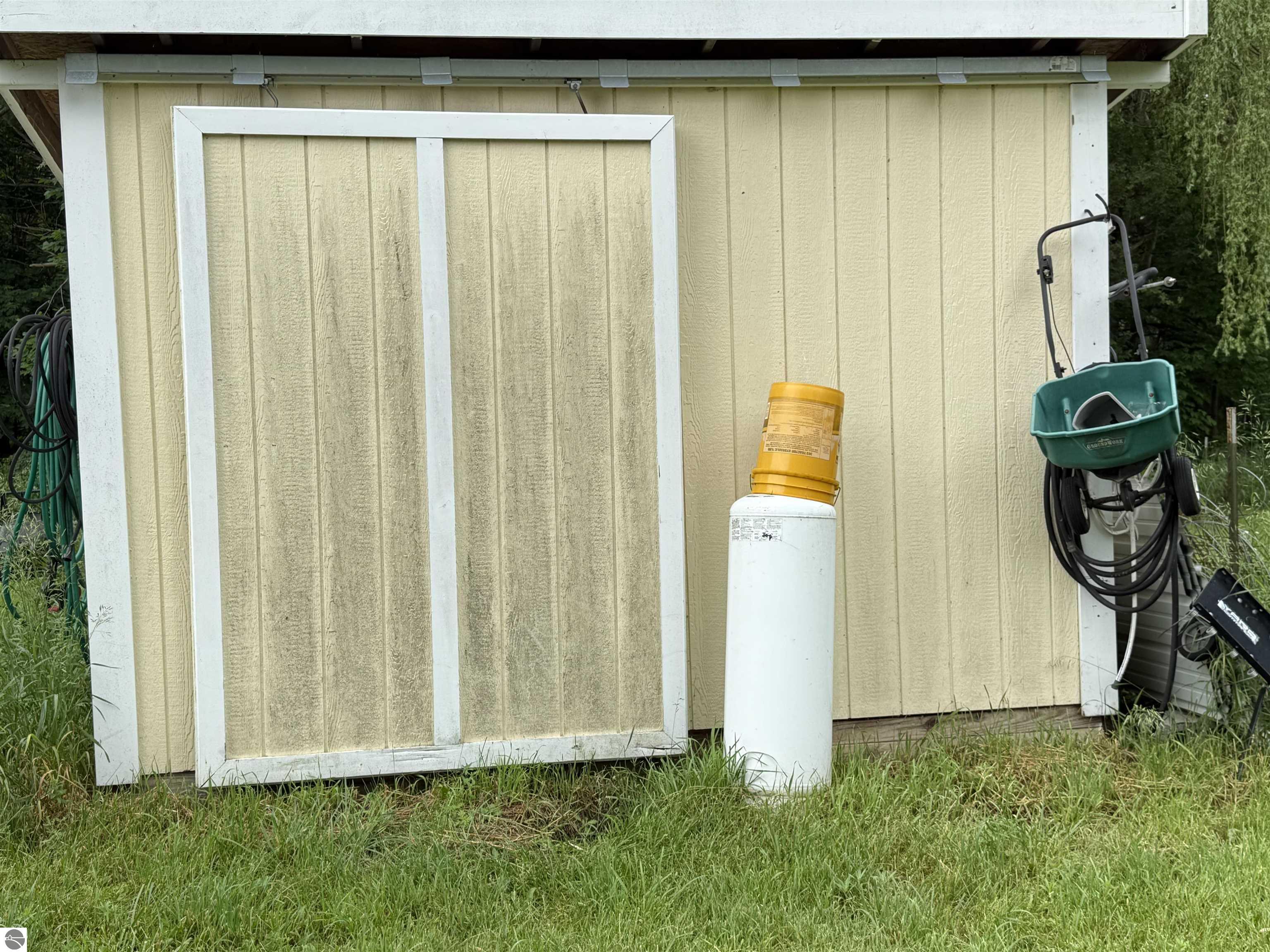 21025 Cadillac Highway