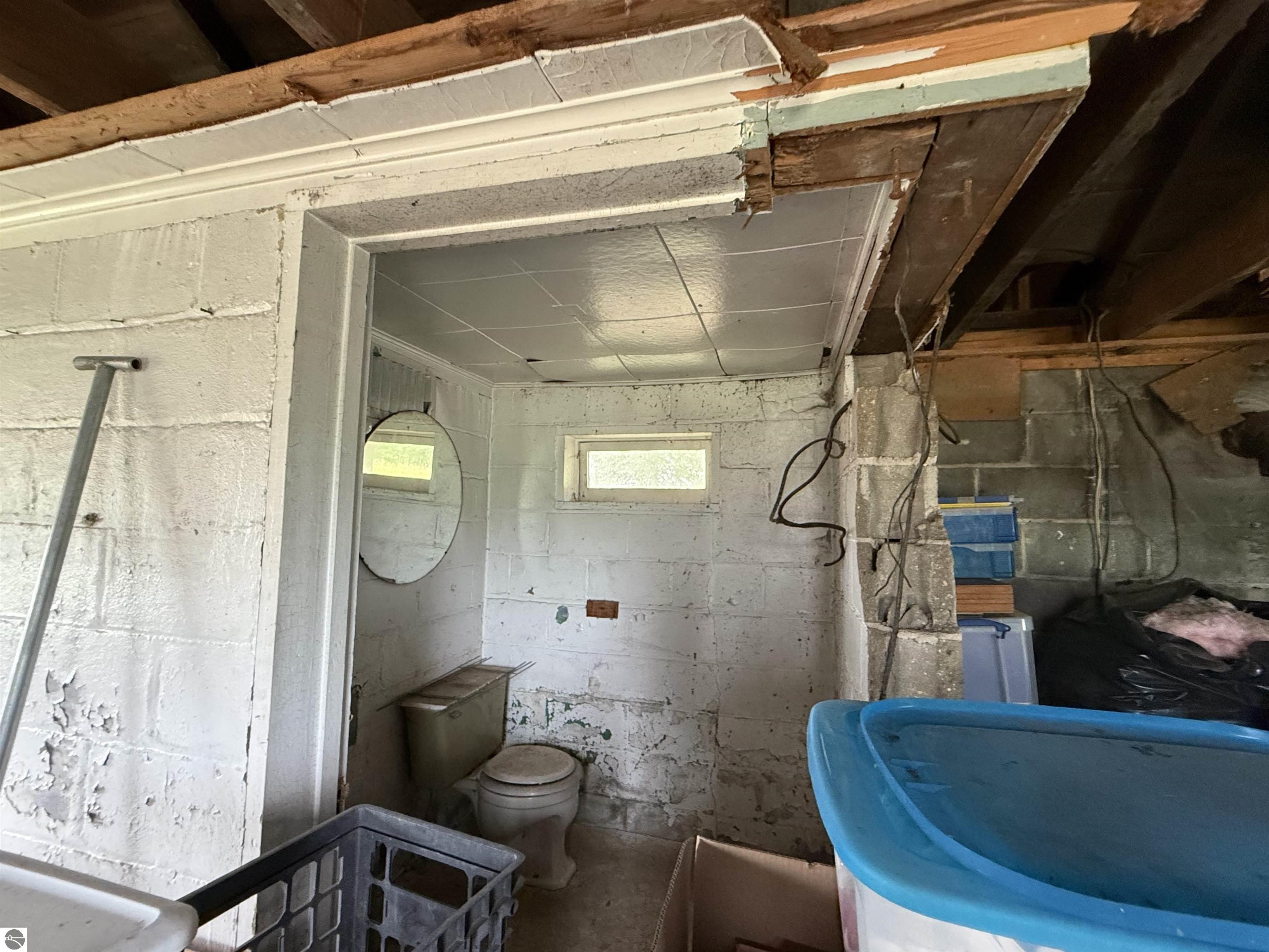 21025 Cadillac Highway