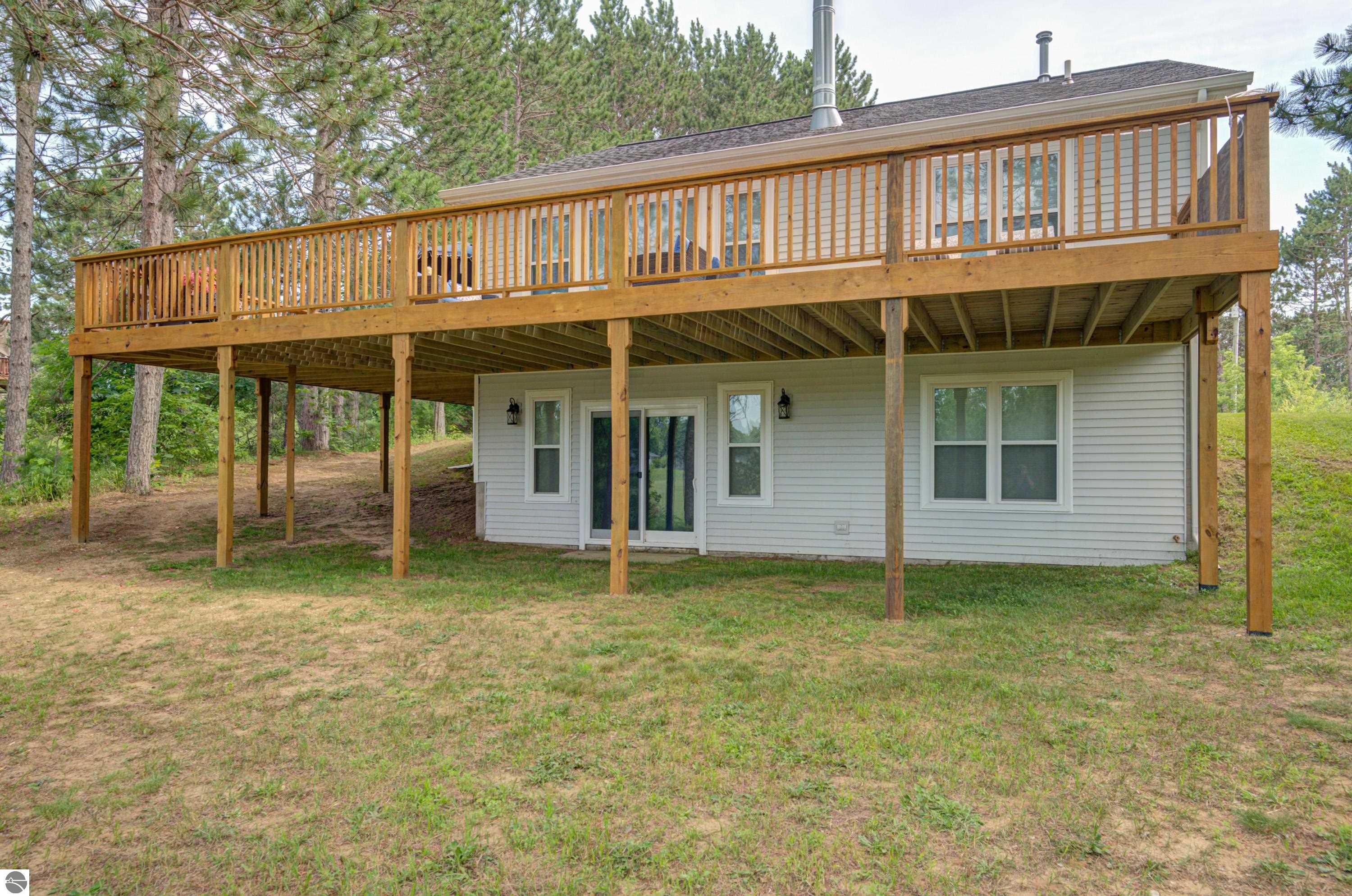 7070 Appollo Lake Lane