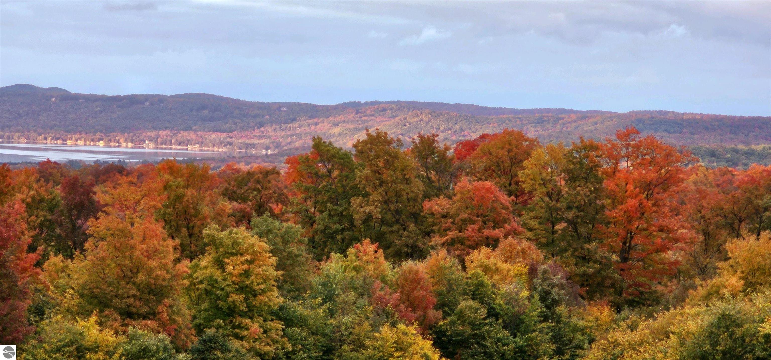 5512 W Timber Wolf Court