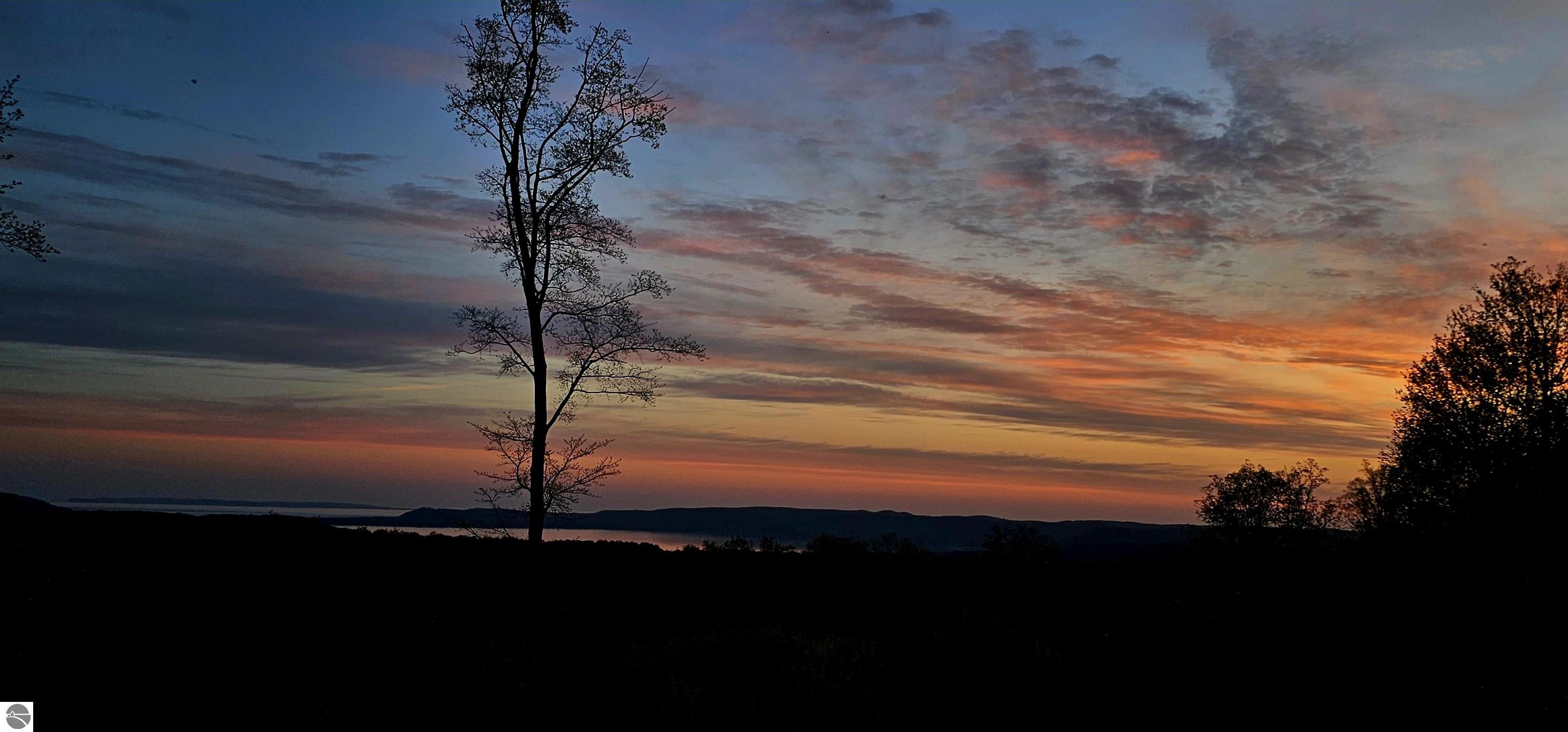 5512 W Timber Wolf Court