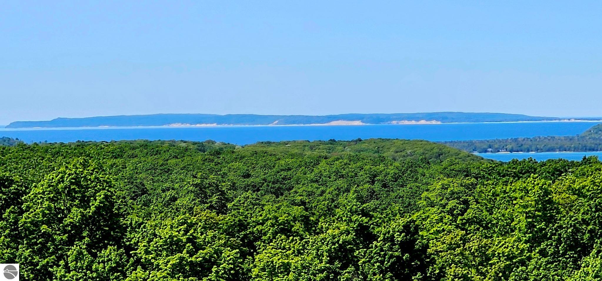 5512 W Timber Wolf Court