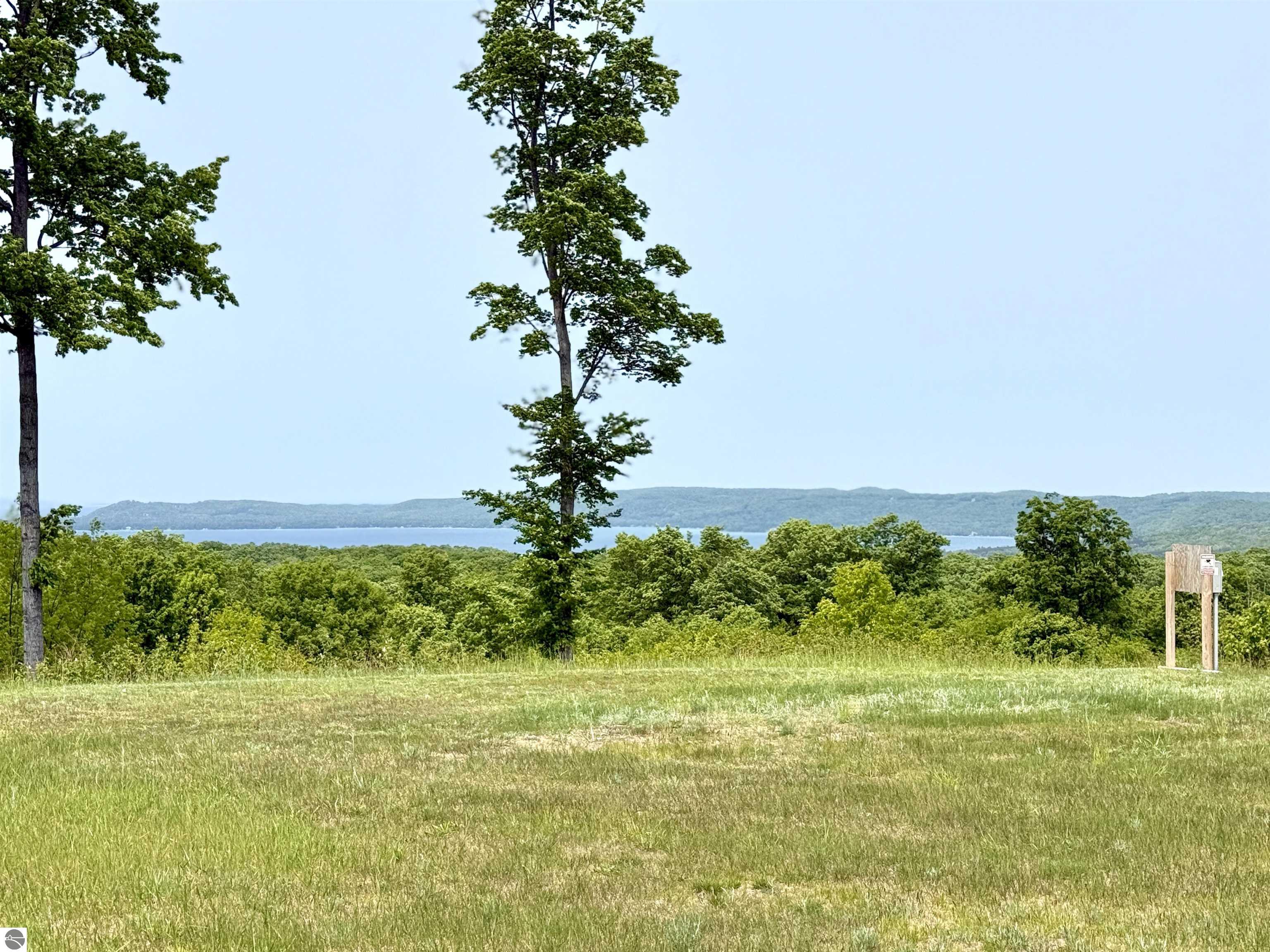 5512 W Timber Wolf Court