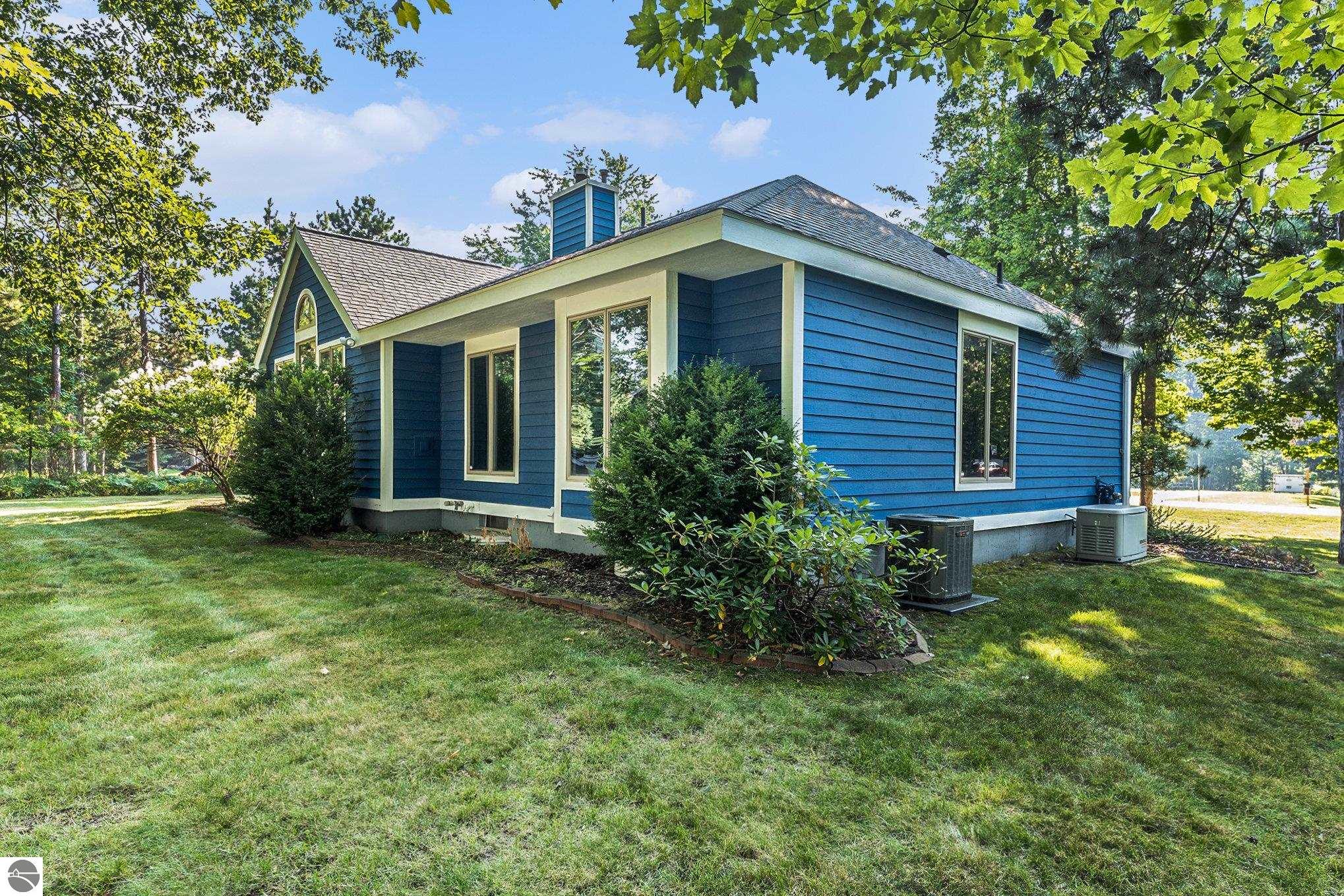 3490 Holiday Village Road