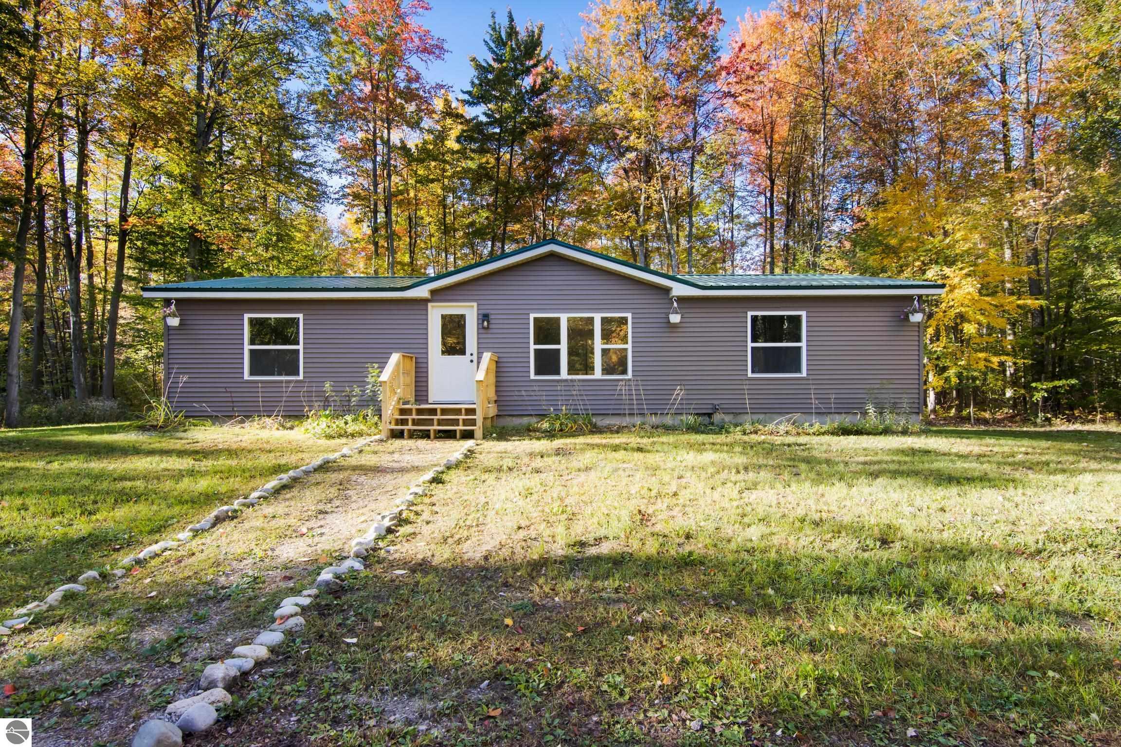 7273 Cadillac Highway