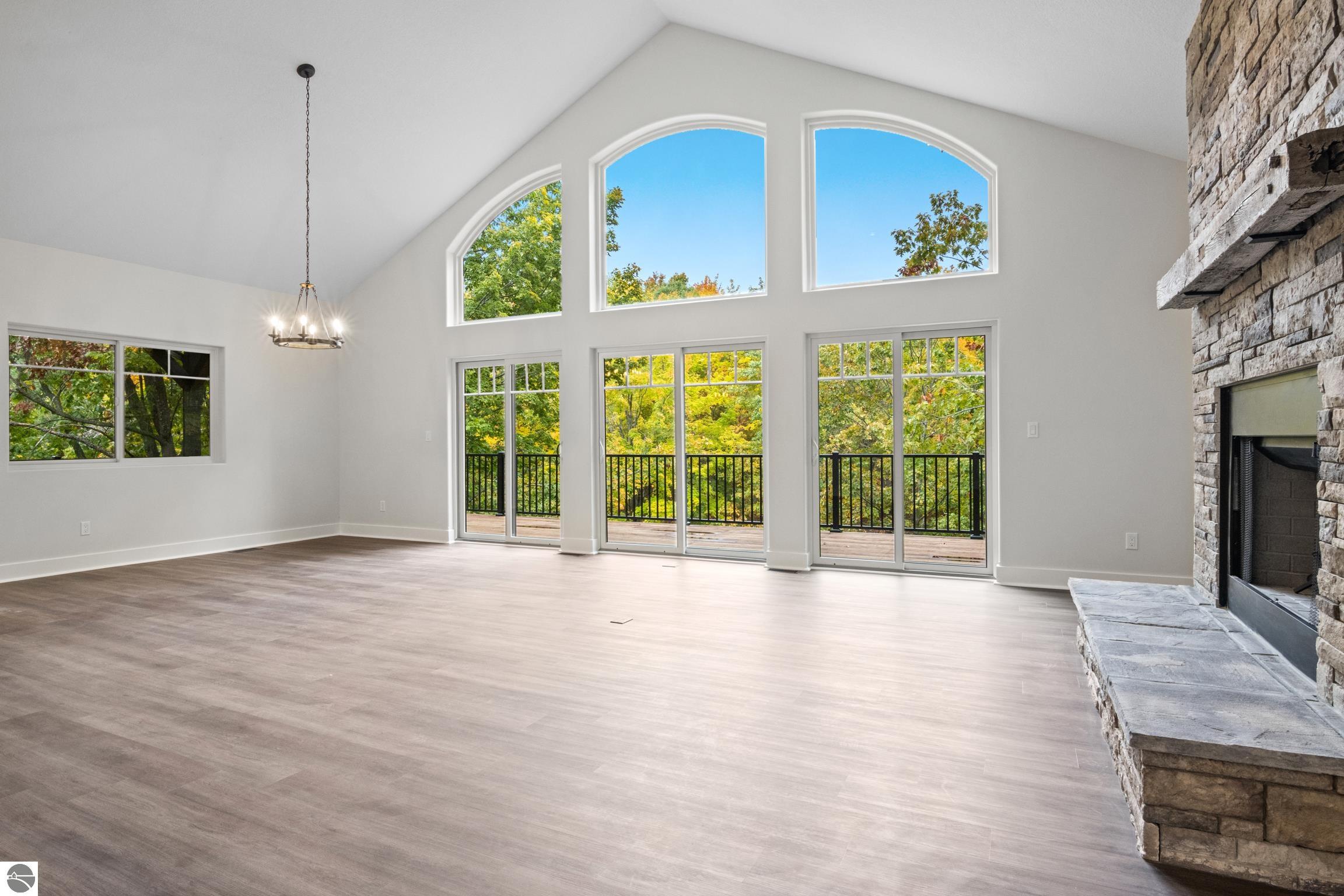 4900 S Sugar Loaf Mountain Road, Cedar