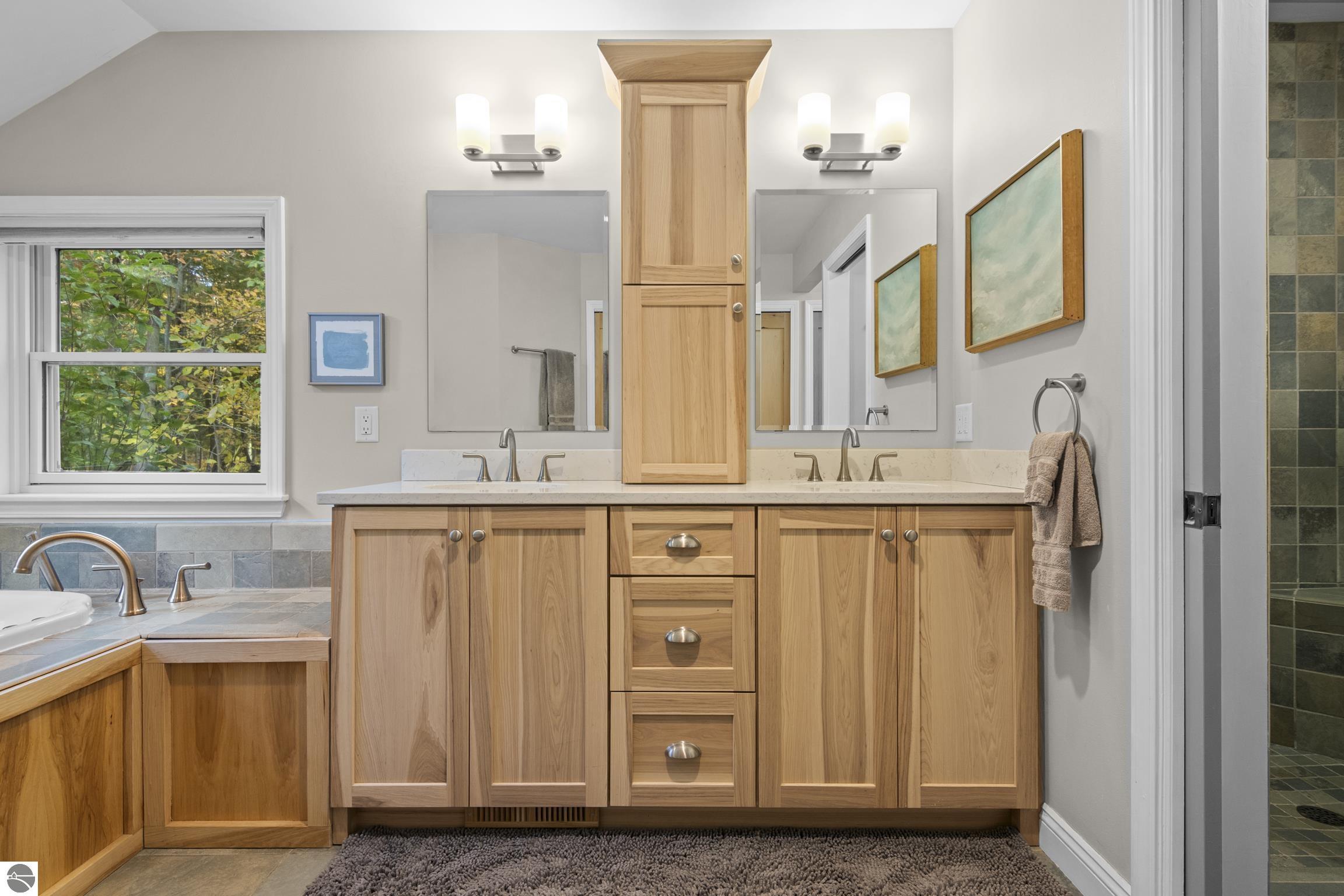 348 E Sugar Bay Lane, Cedar