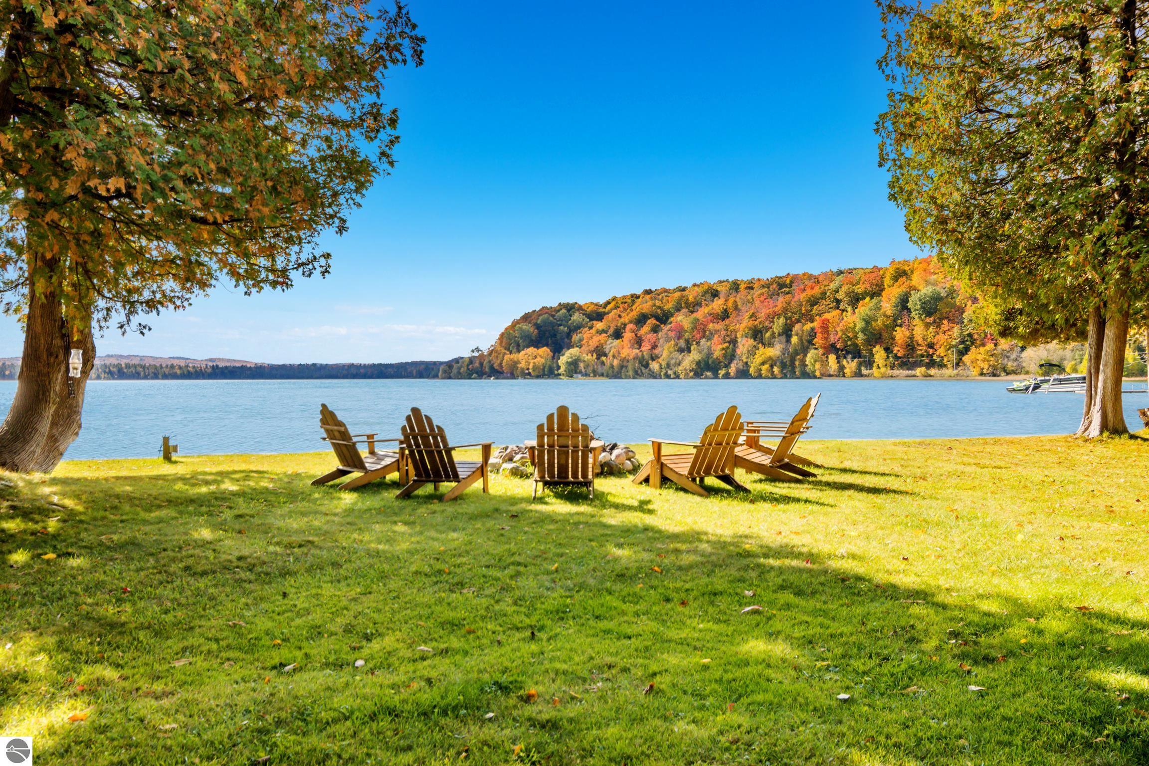 348 E Sugar Bay Lane, Cedar