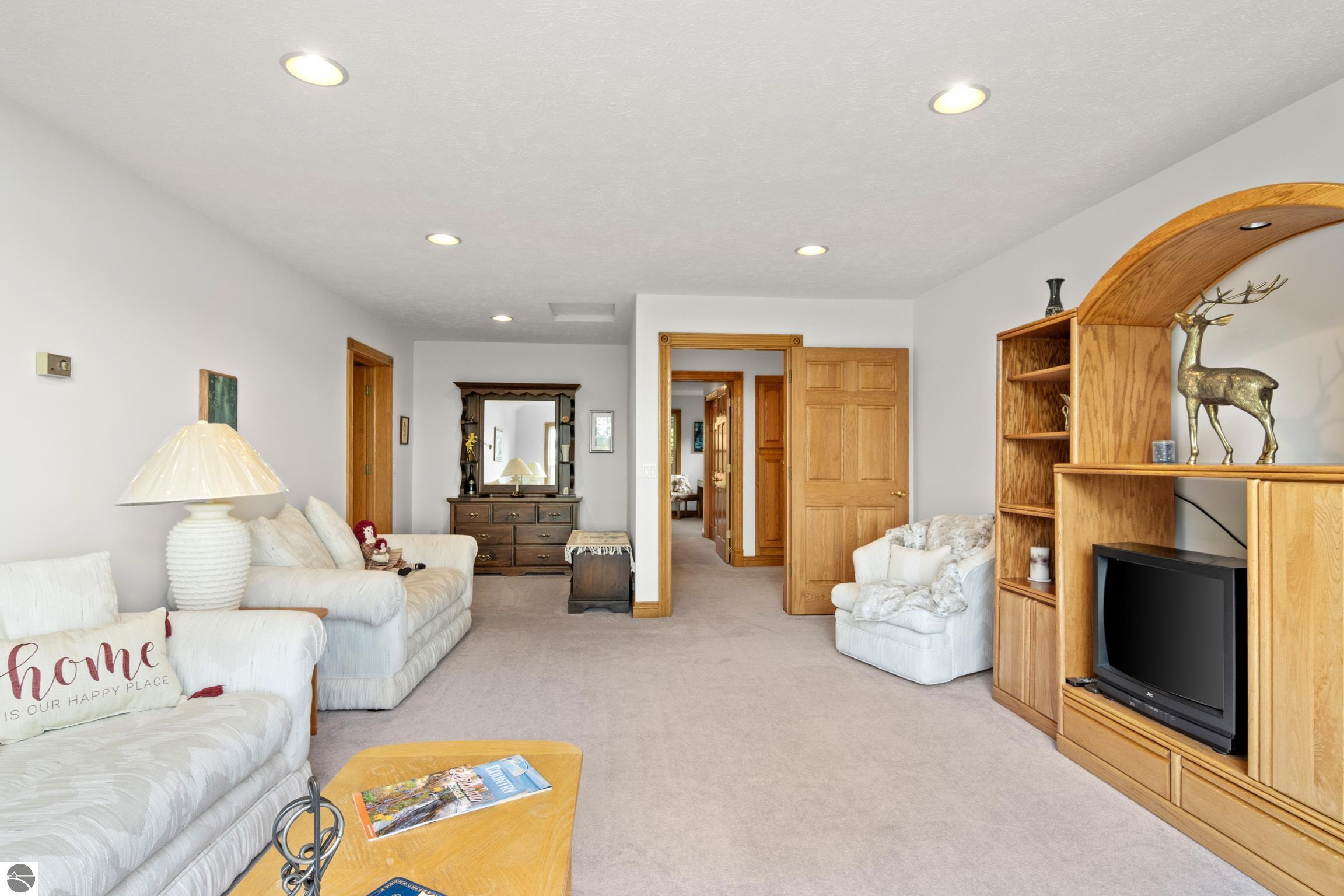 8401 S Sullivan Road