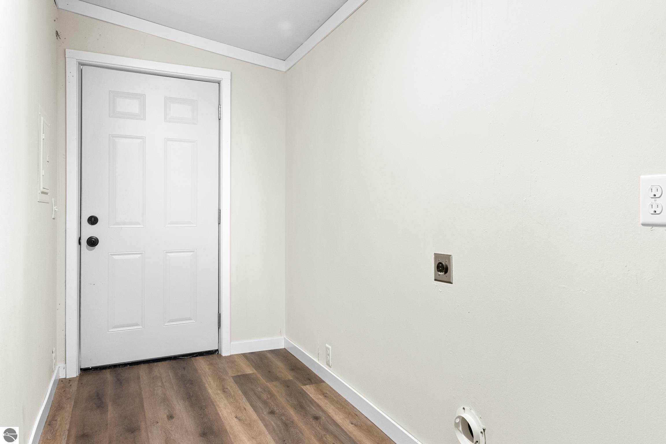 7273 Cadillac Highway