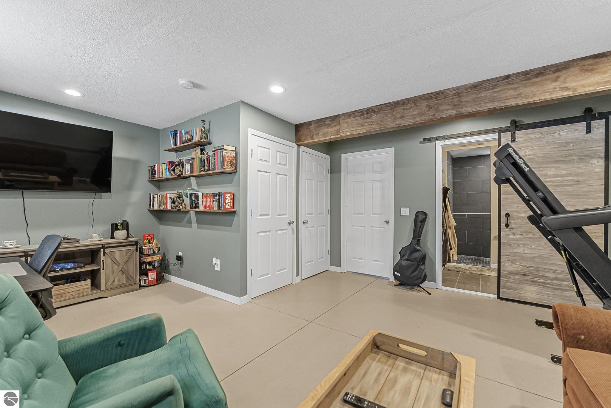 1243 N Betsie River Road, N