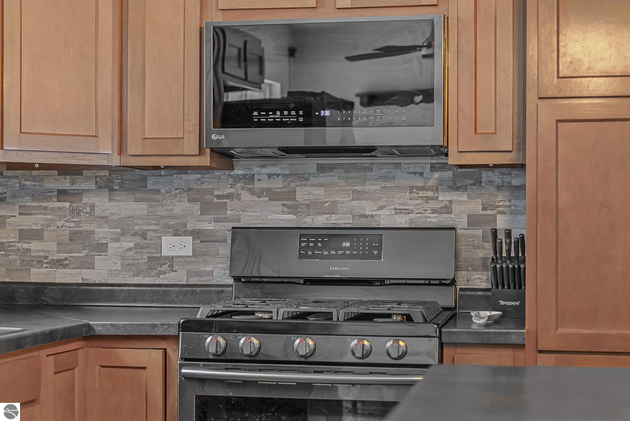 1243 N Betsie River Road, N