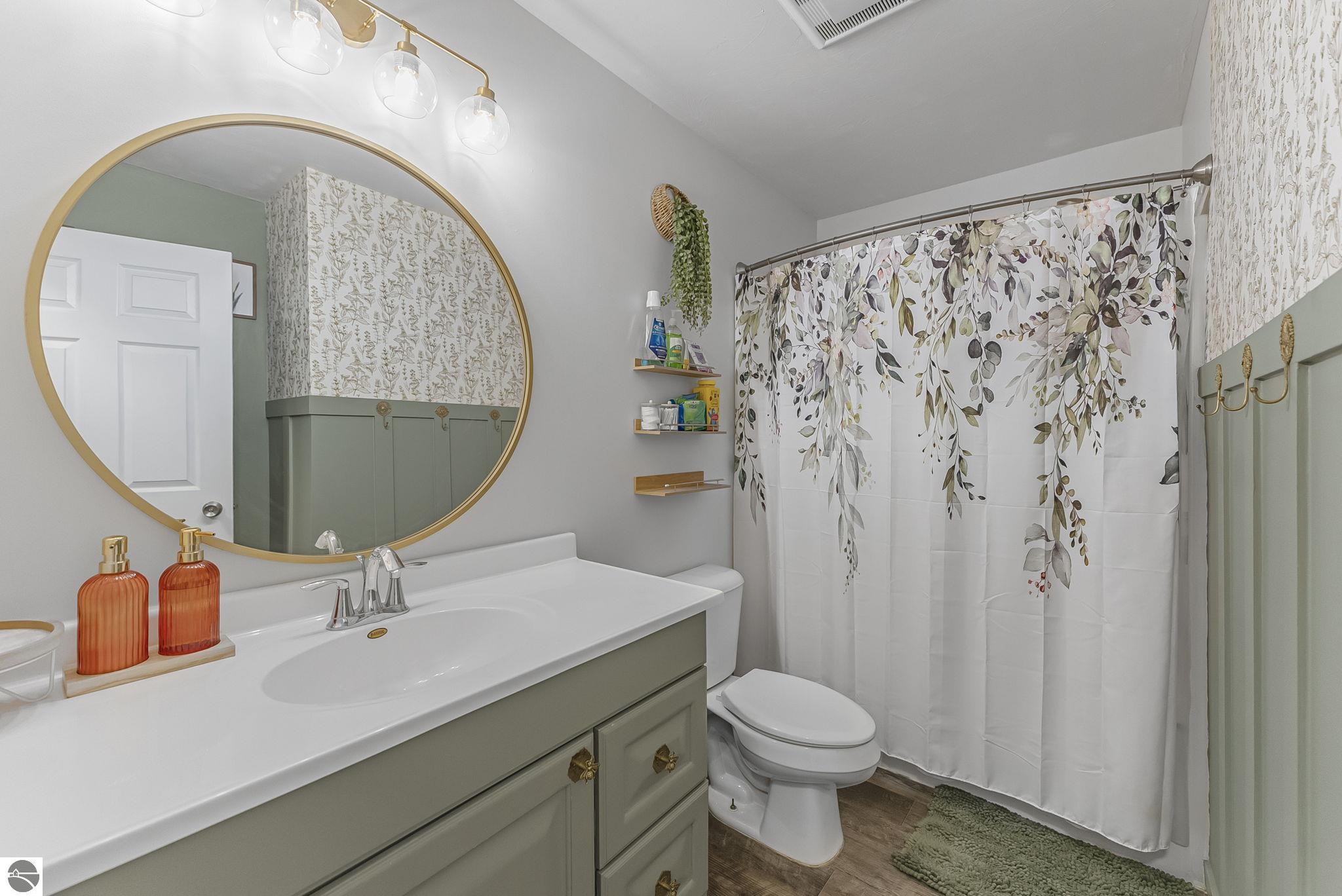 1243 N Betsie River Road, N