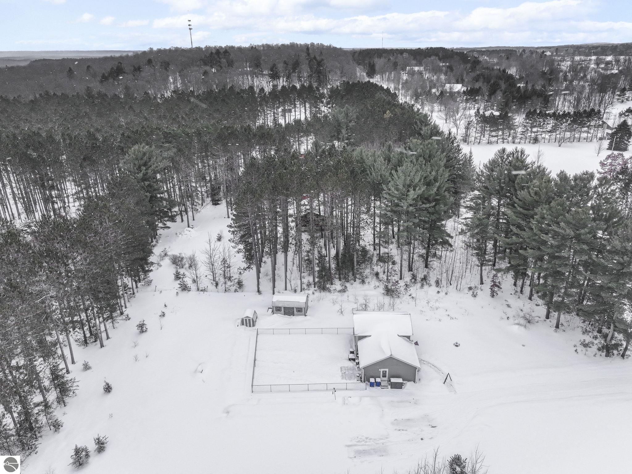 1243 N Betsie River Road, N