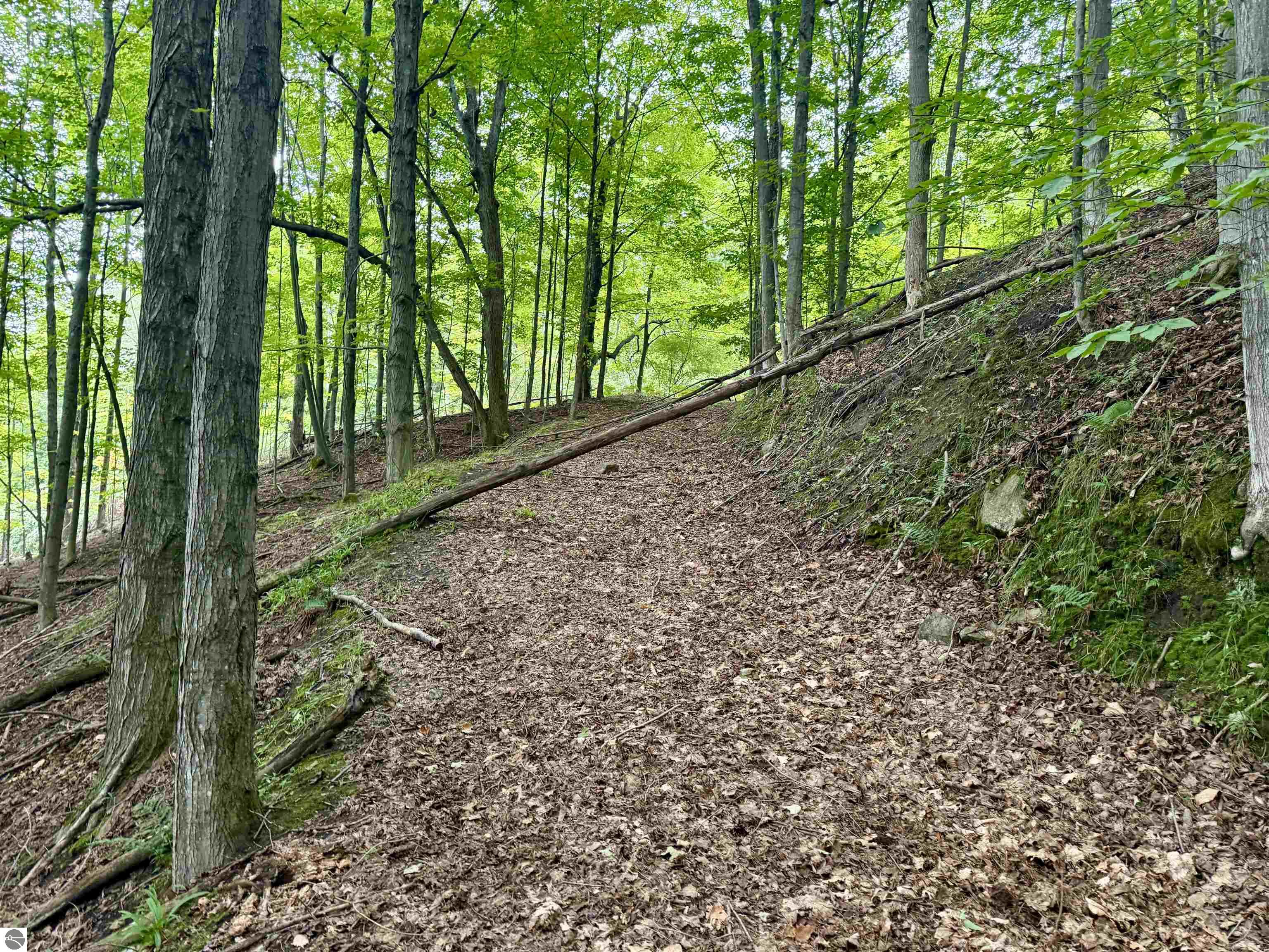 000 W Harbor Highway