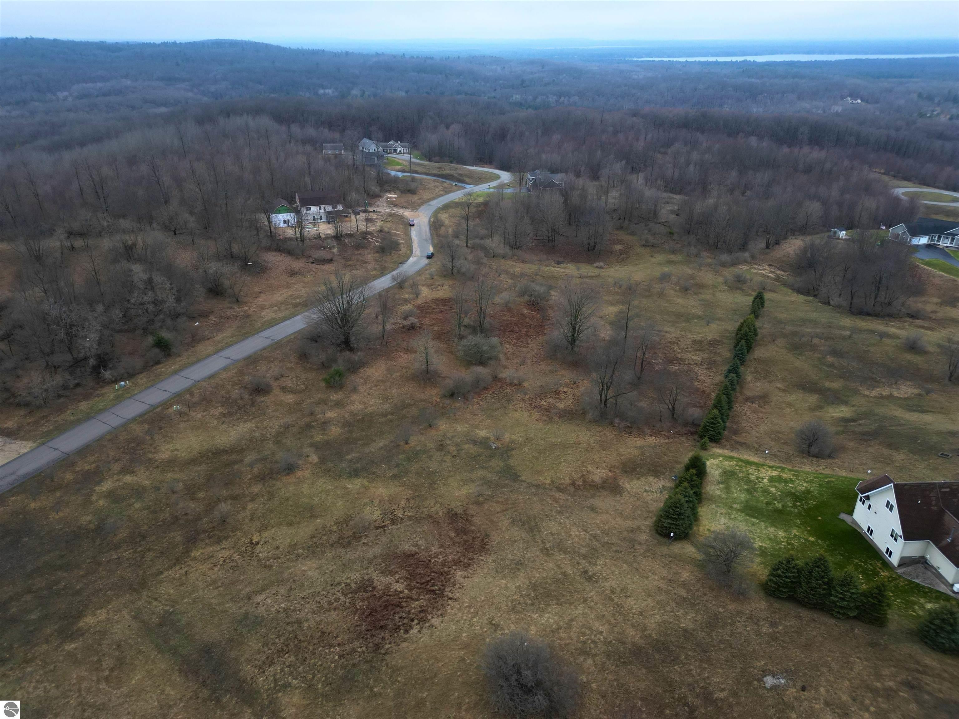 7634 Saddle Ridge Drive