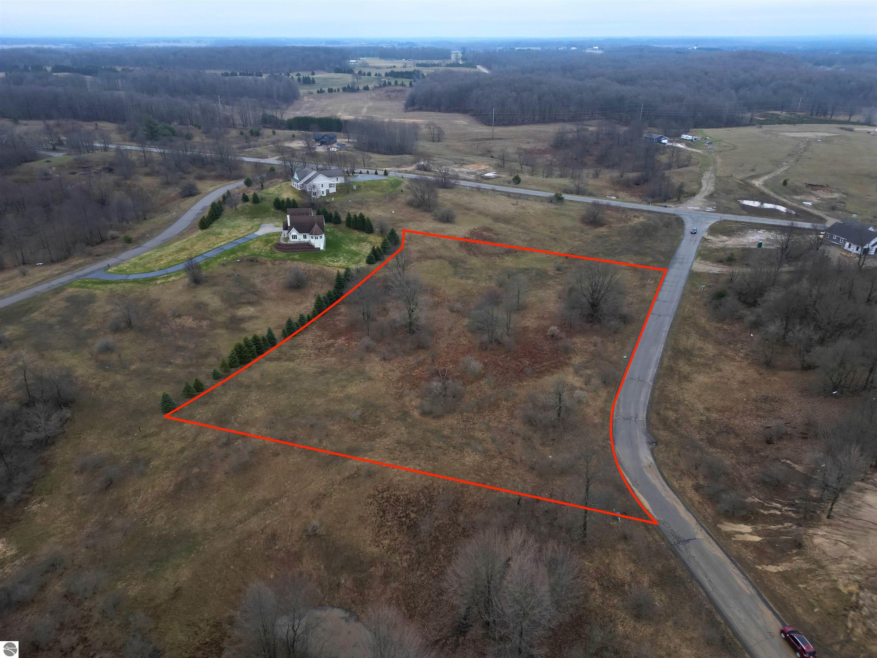 7634 Saddle Ridge Drive