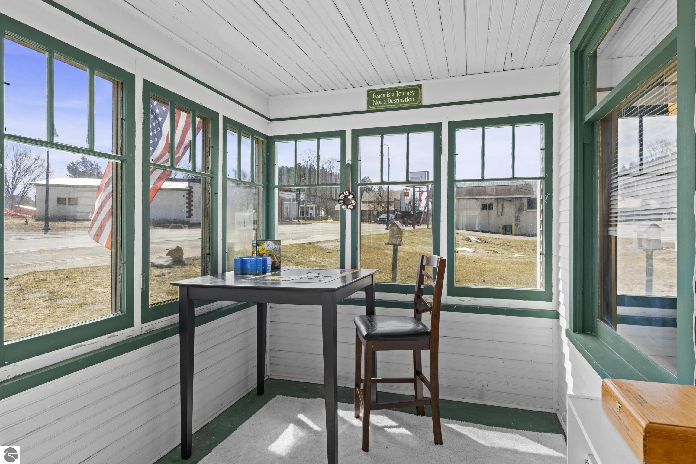 8952 S Kasson Street