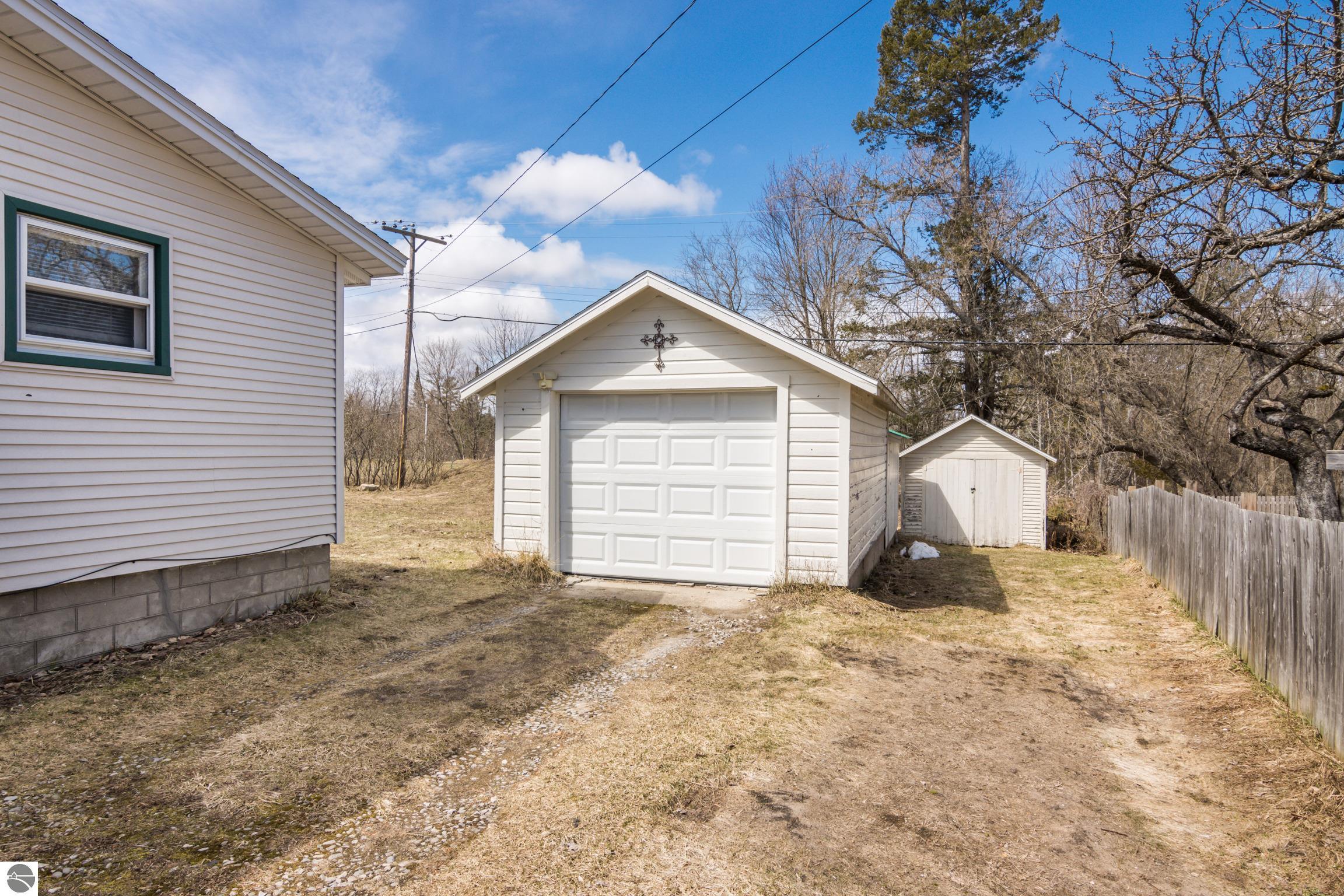 8952 S Kasson Street