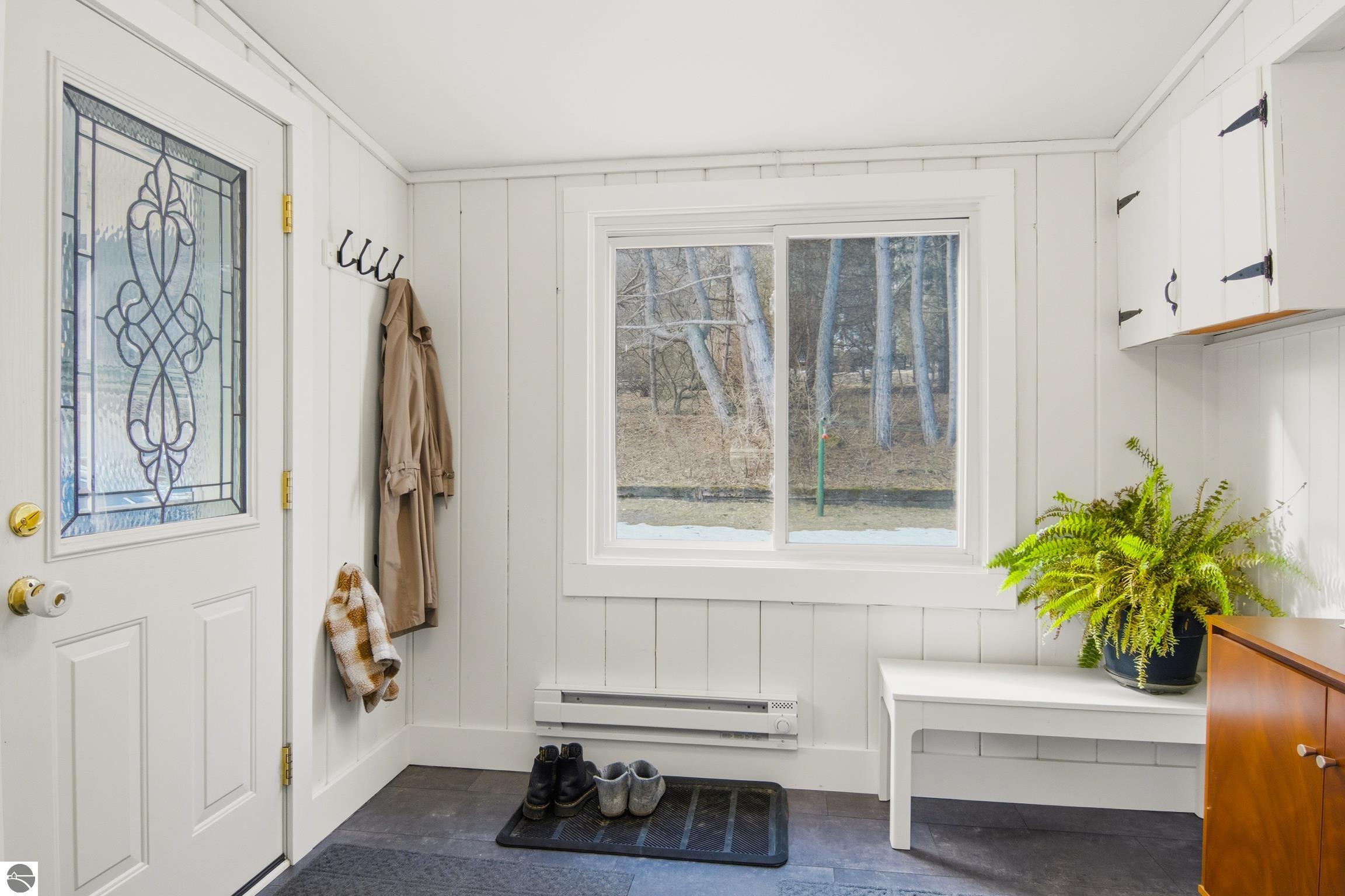 10099 W Aylsworth Street