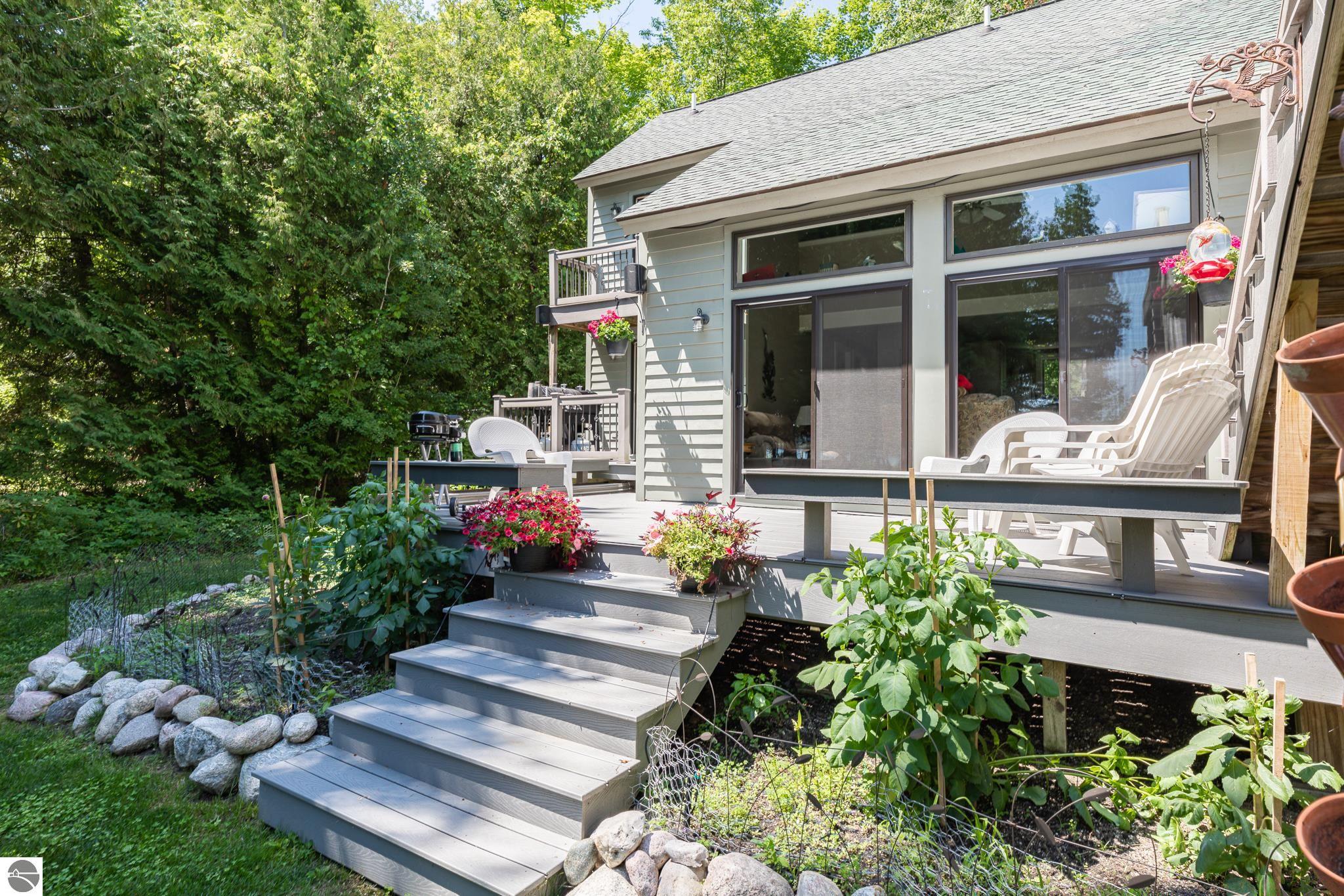 708 E Sugar Bay Lane