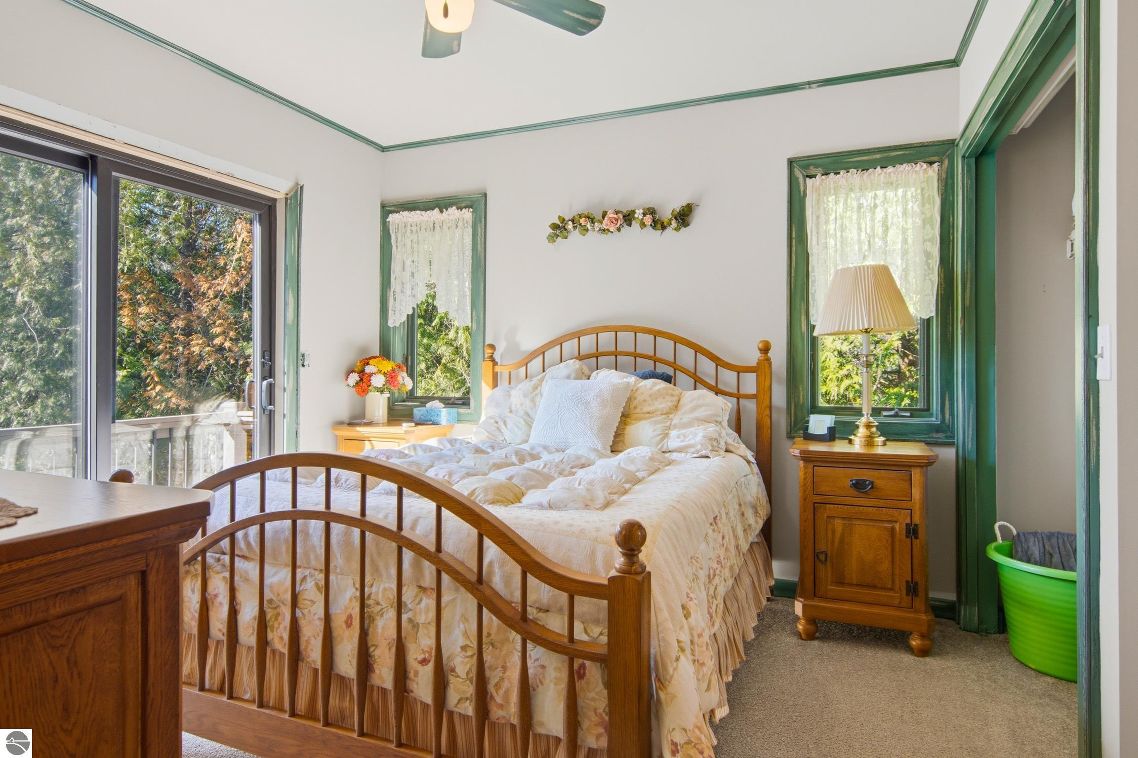 708 E Sugar Bay Lane