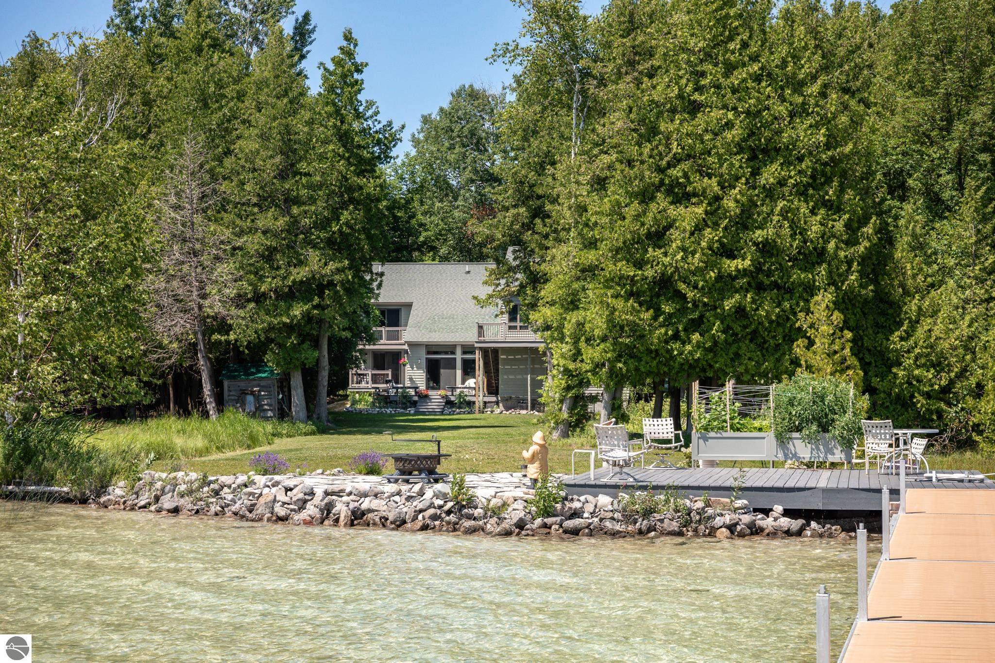 708 E Sugar Bay Lane