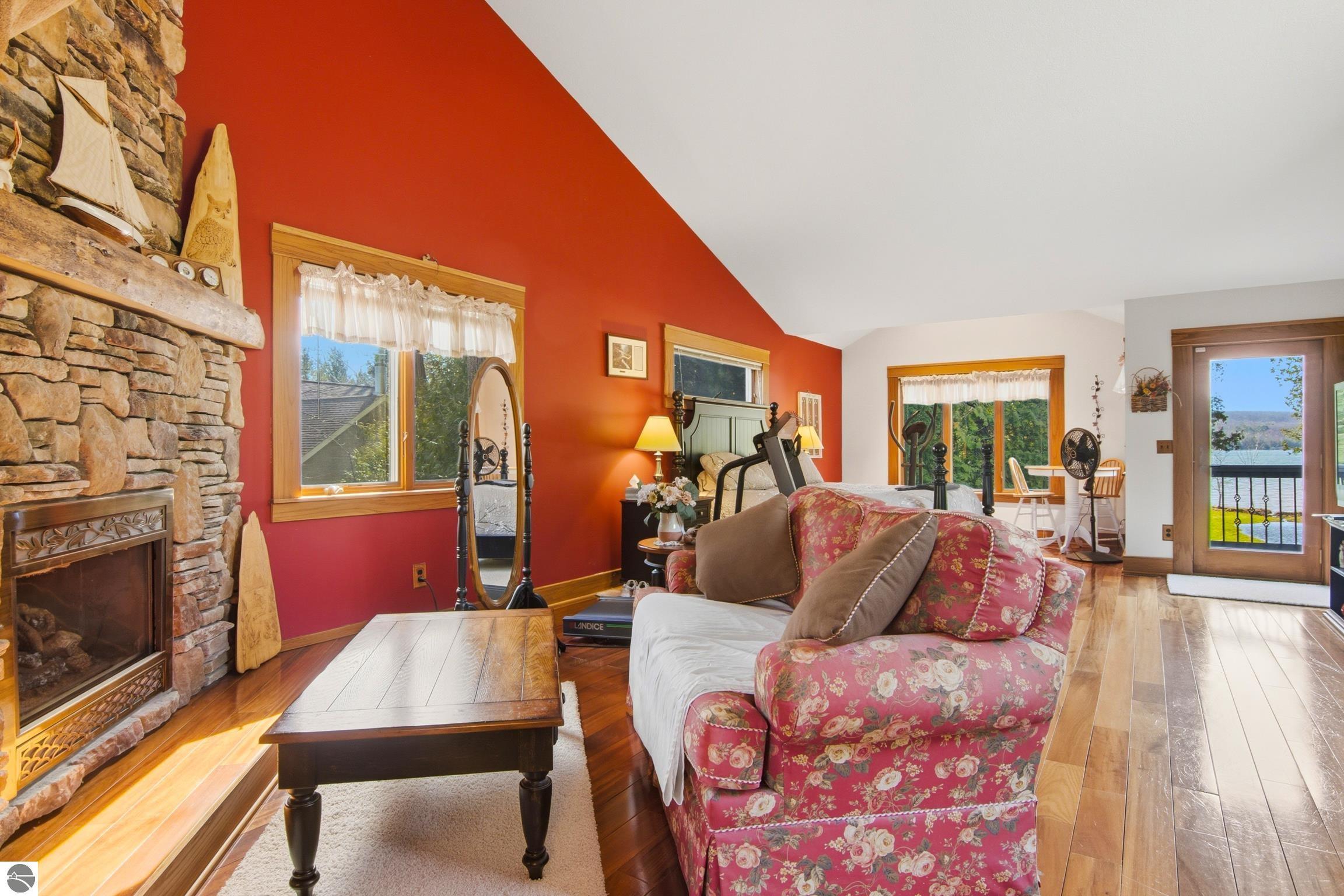 708 E Sugar Bay Lane