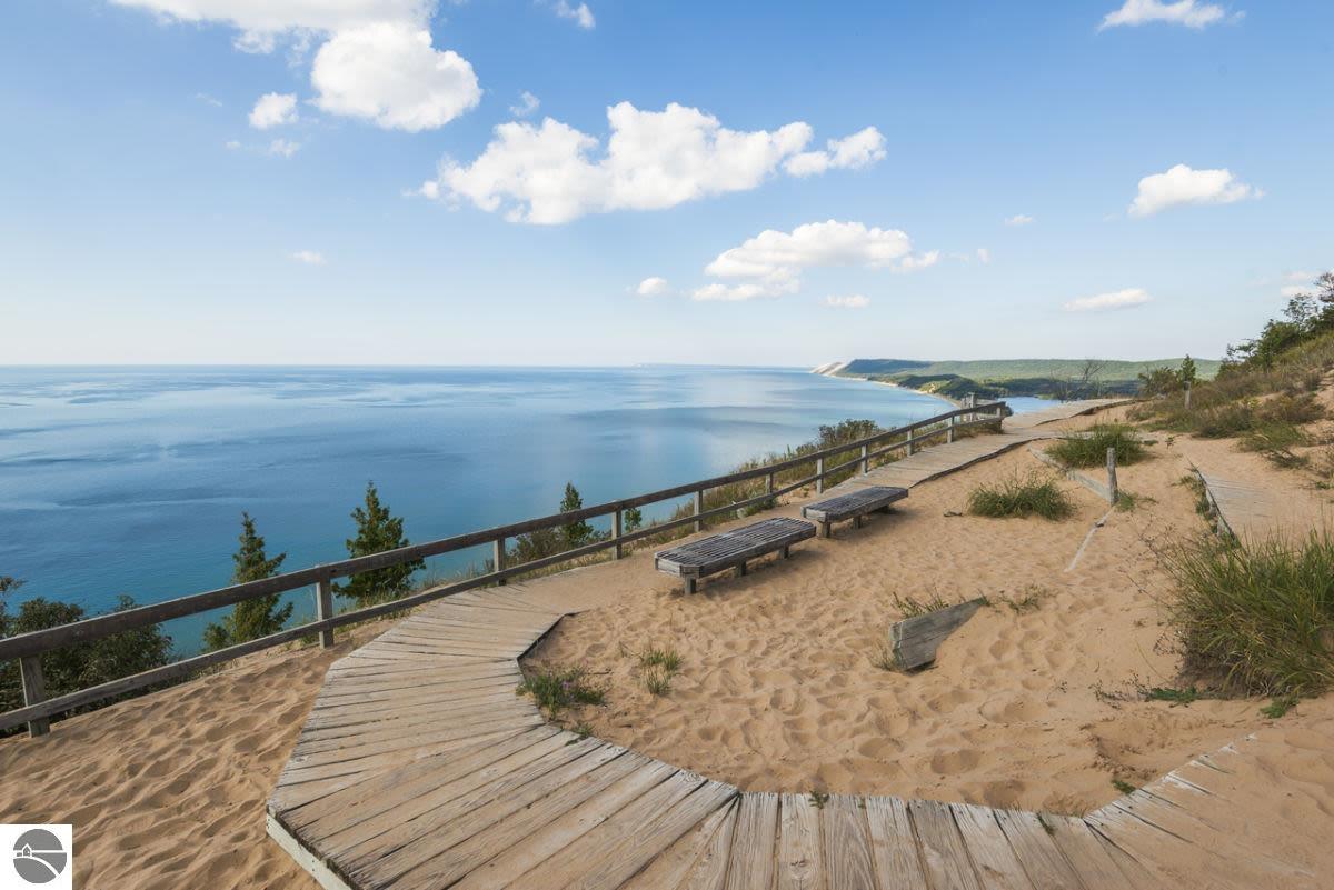 011 W Timber View Trail