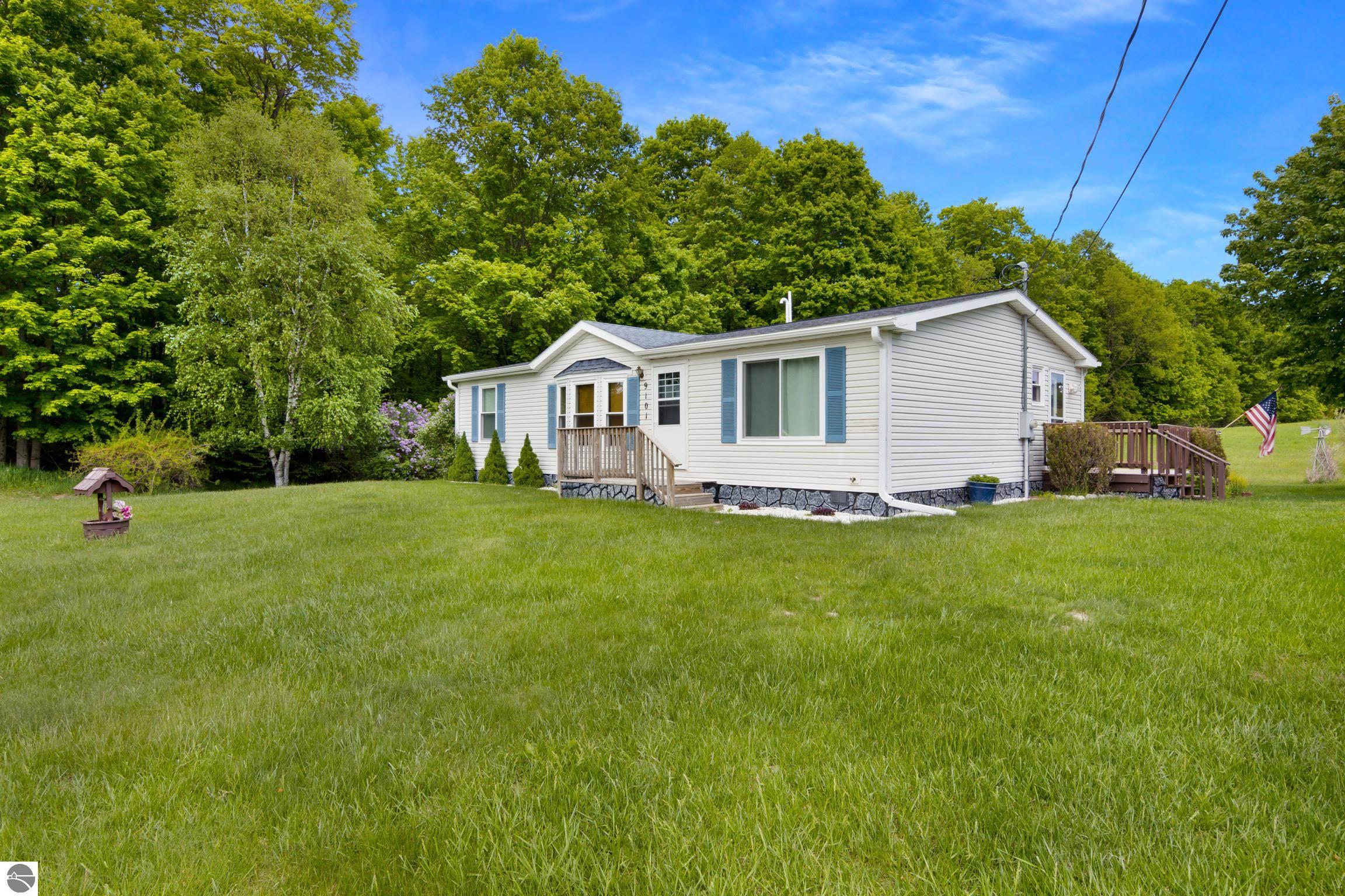 9101 S Nash Road