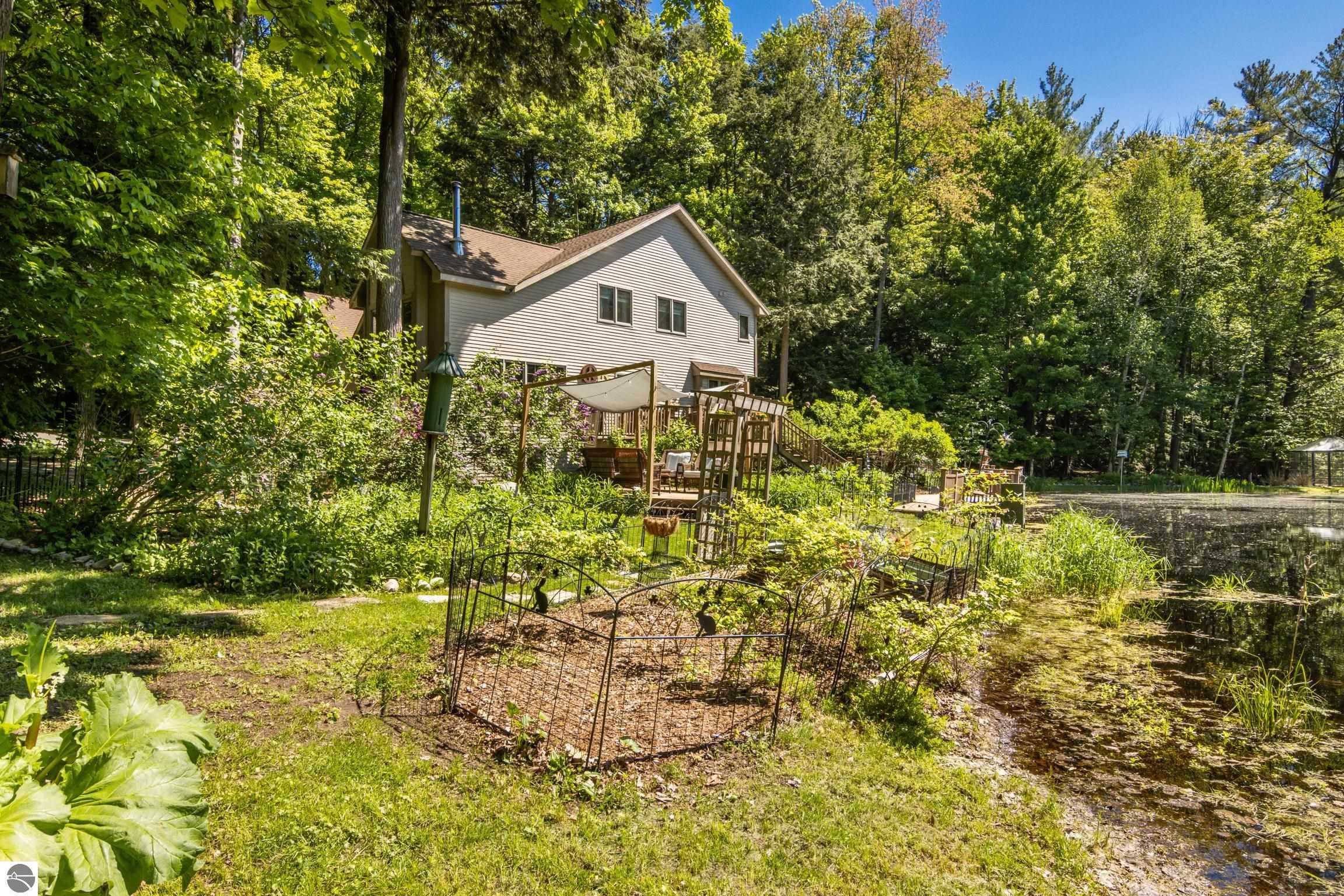 1504 Cedar Drive
