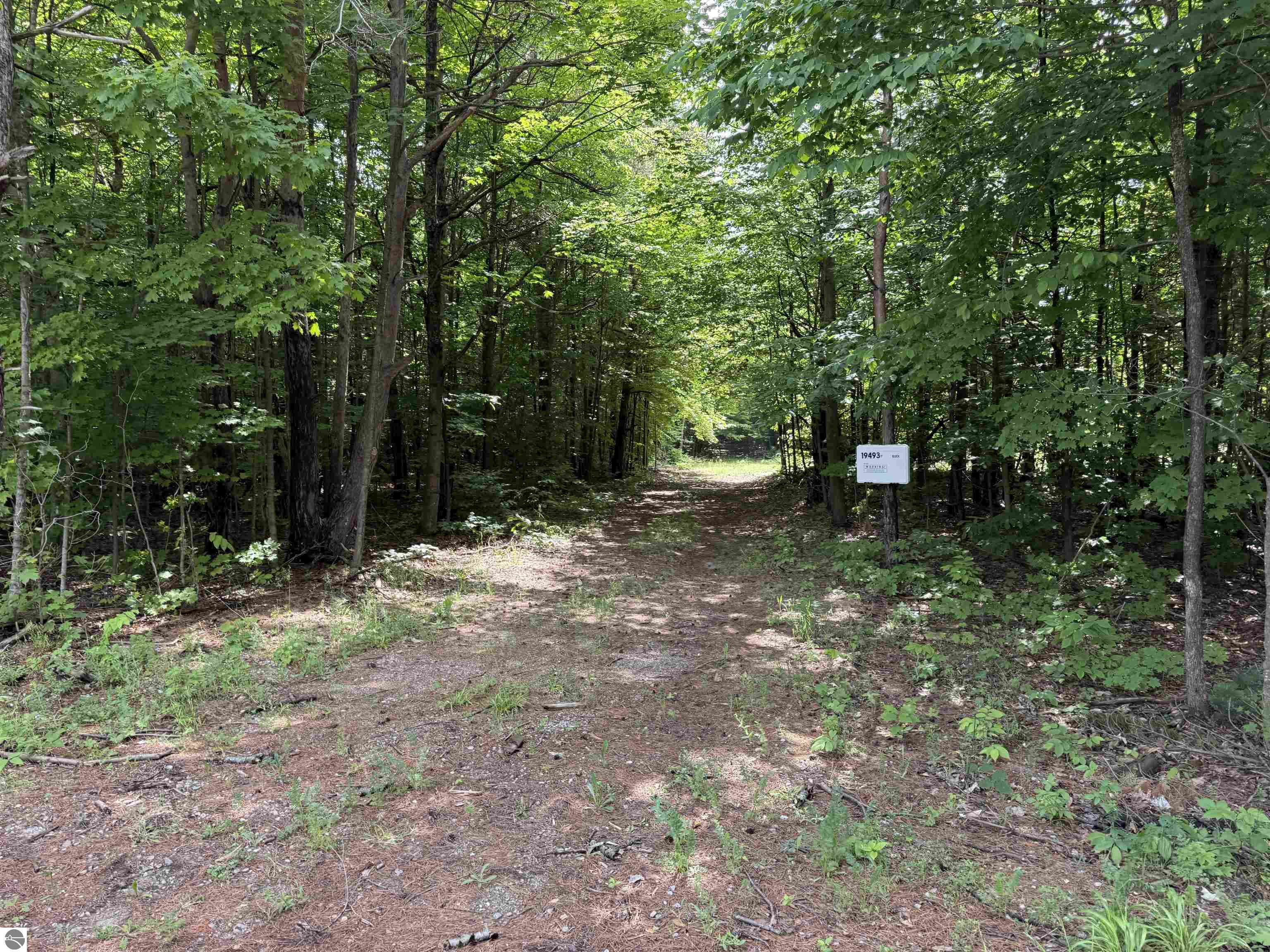 19493 Paradise Ridge Trail
