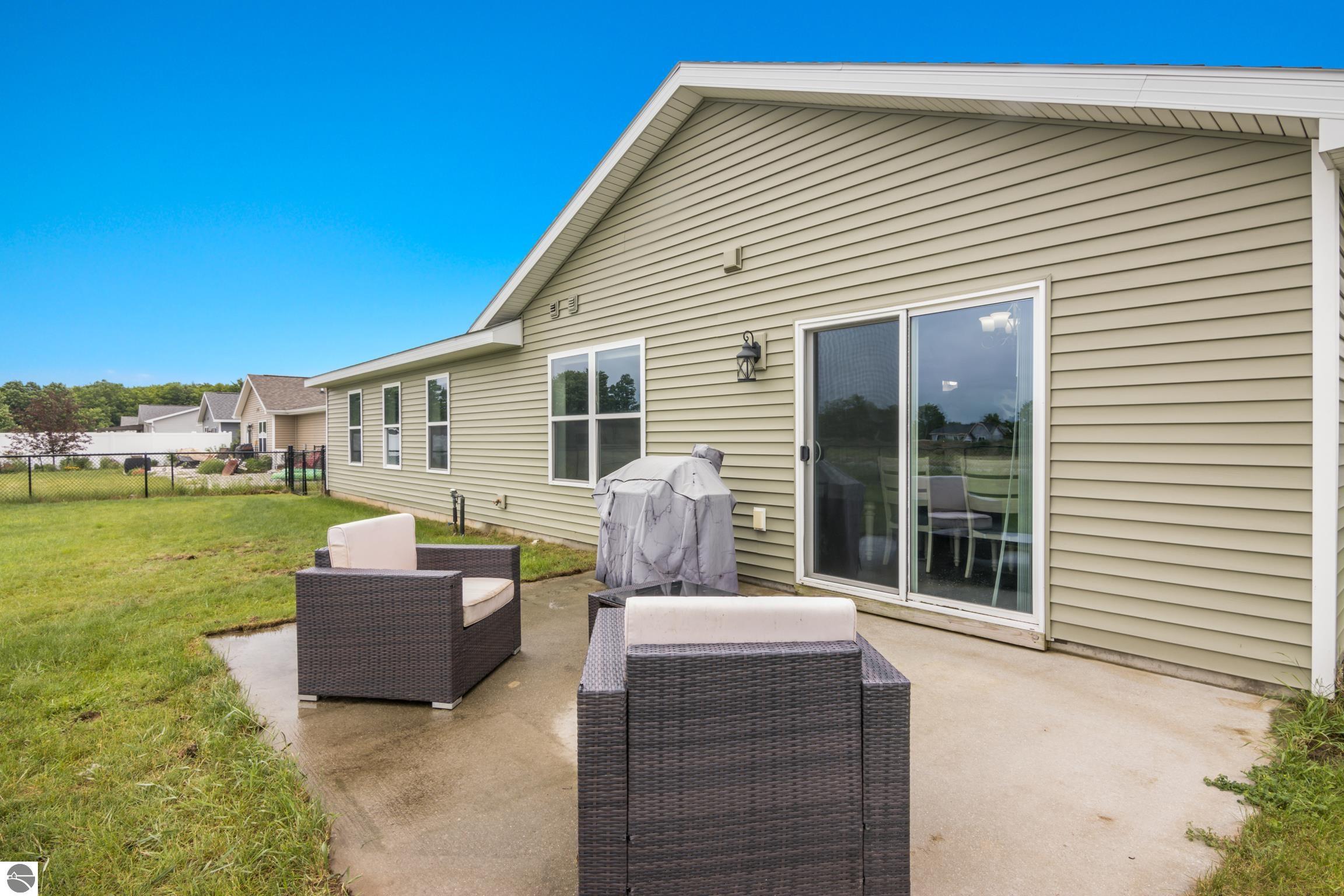 3664 Tanager Drive