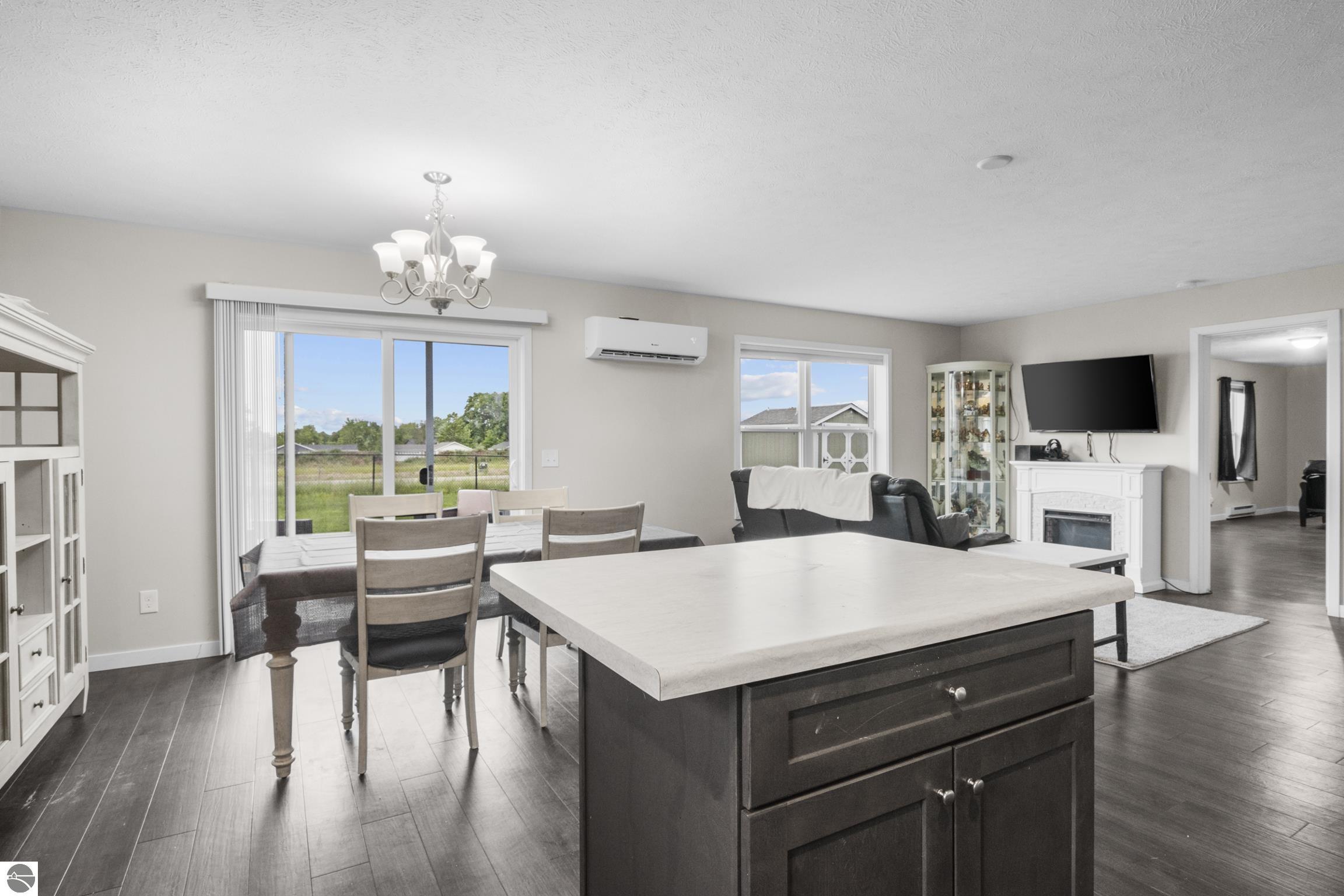 3664 Tanager Drive