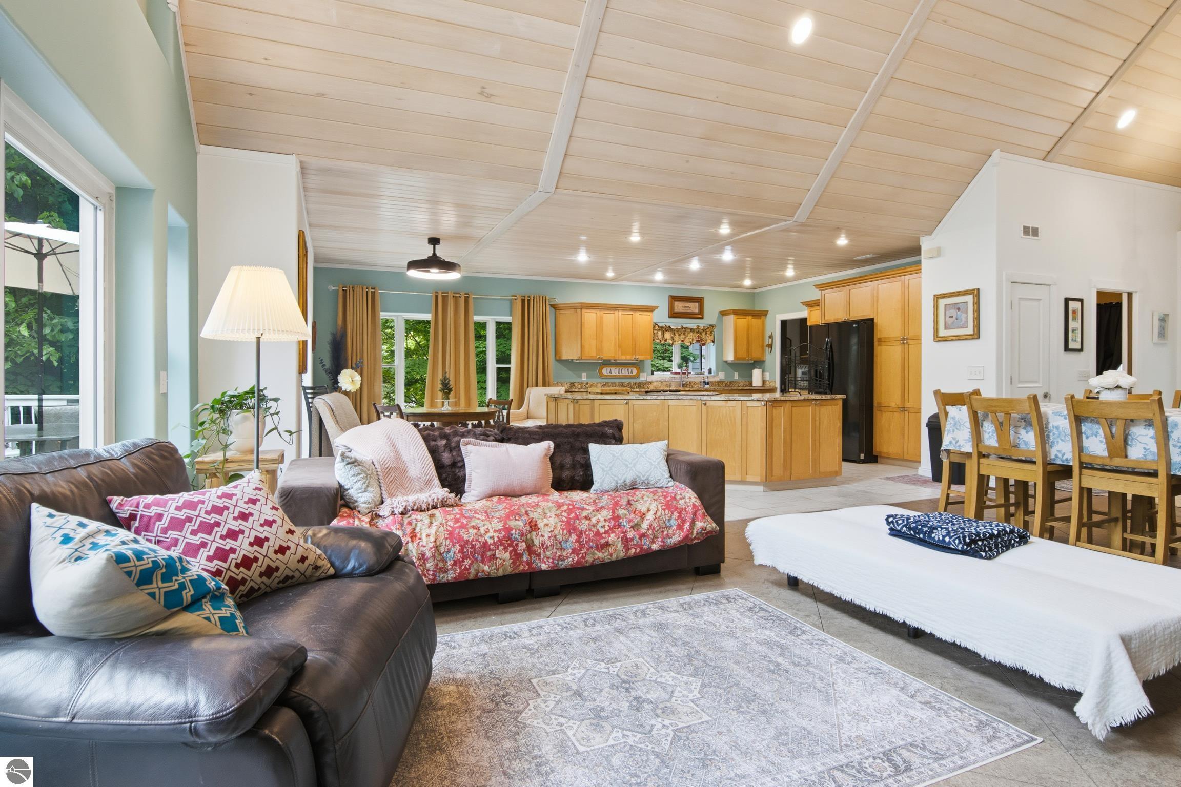 11770 S Mistys Trail