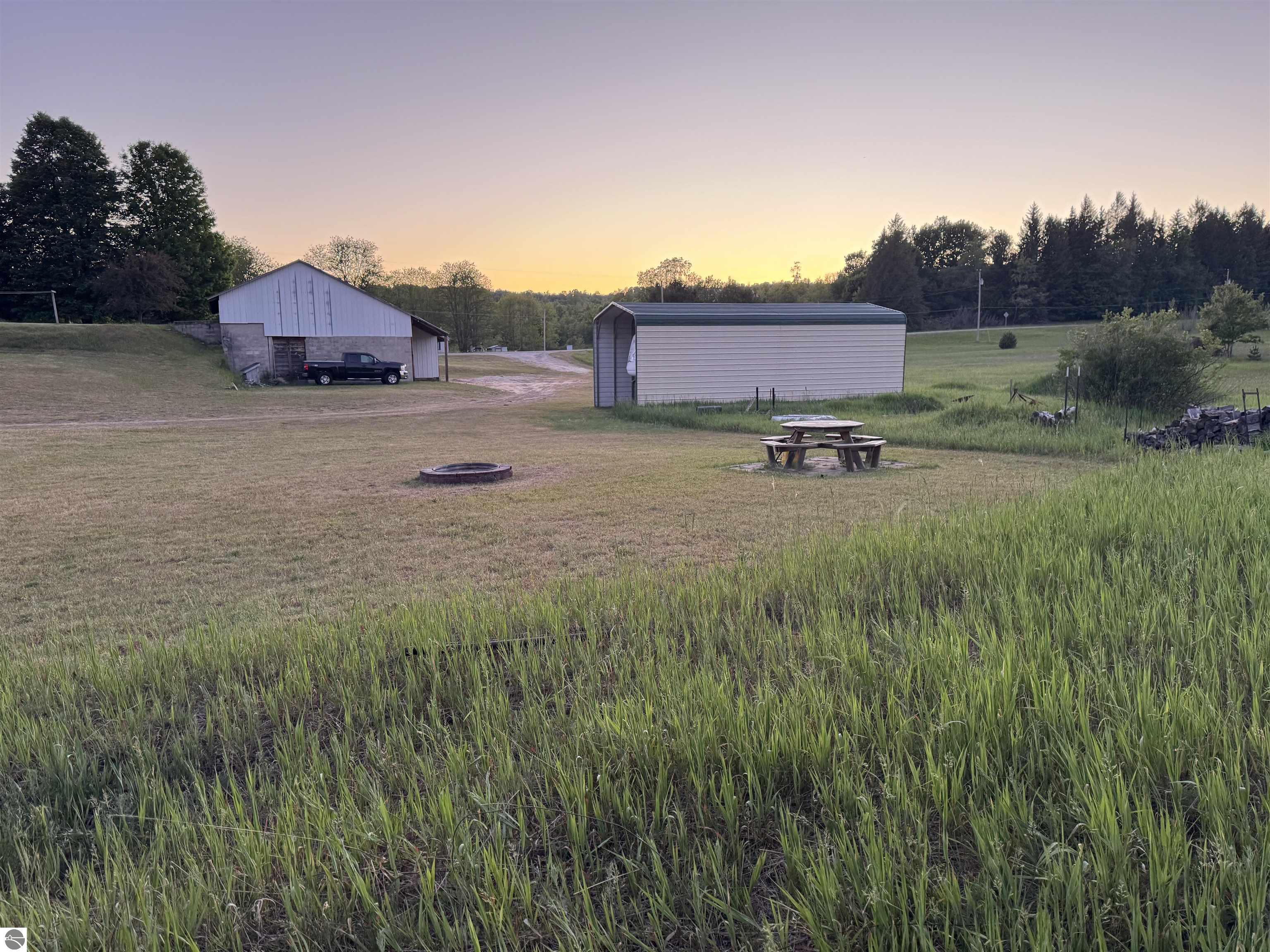 7981 S Maple City Road