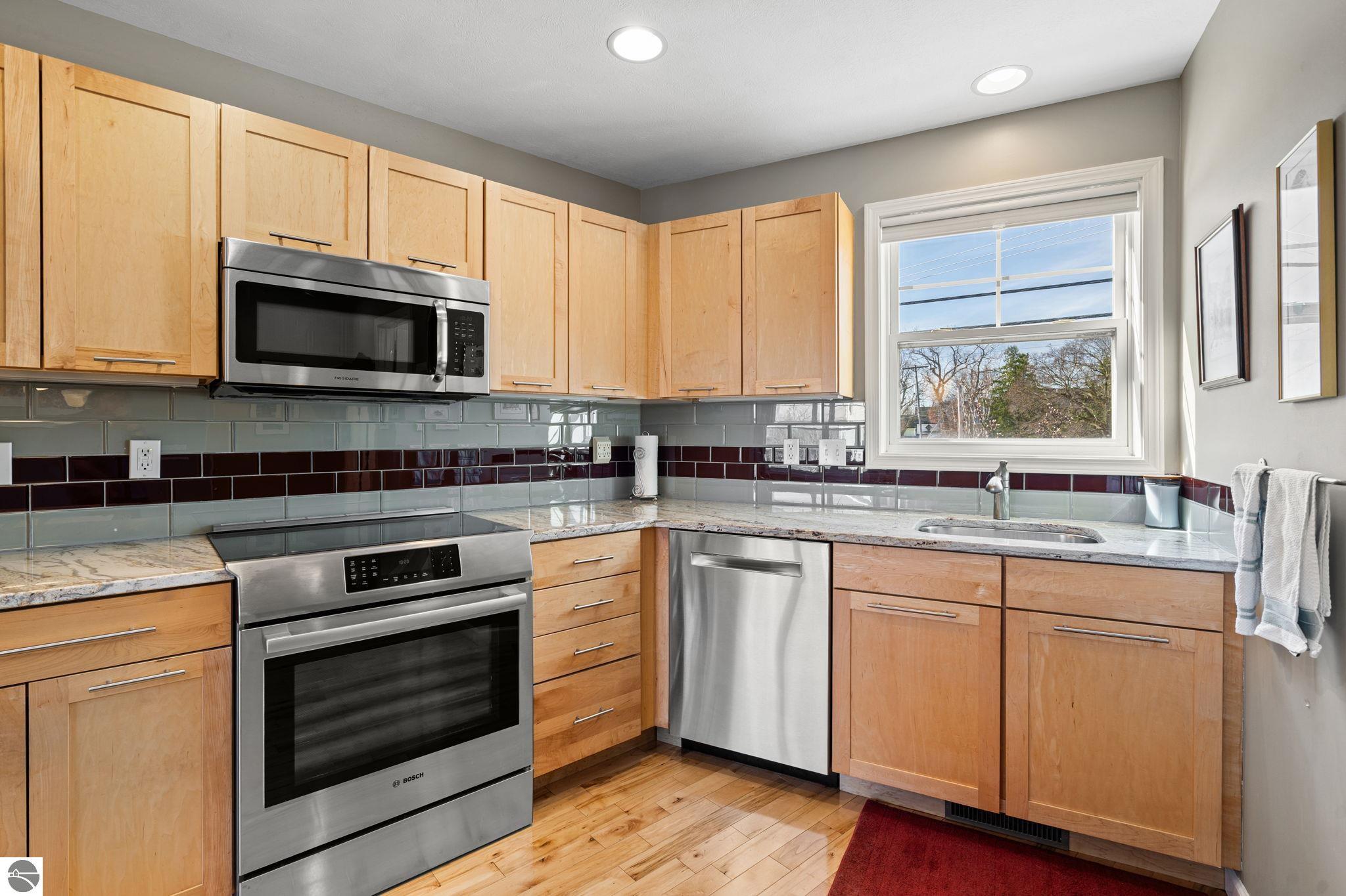 305 E Eighth
