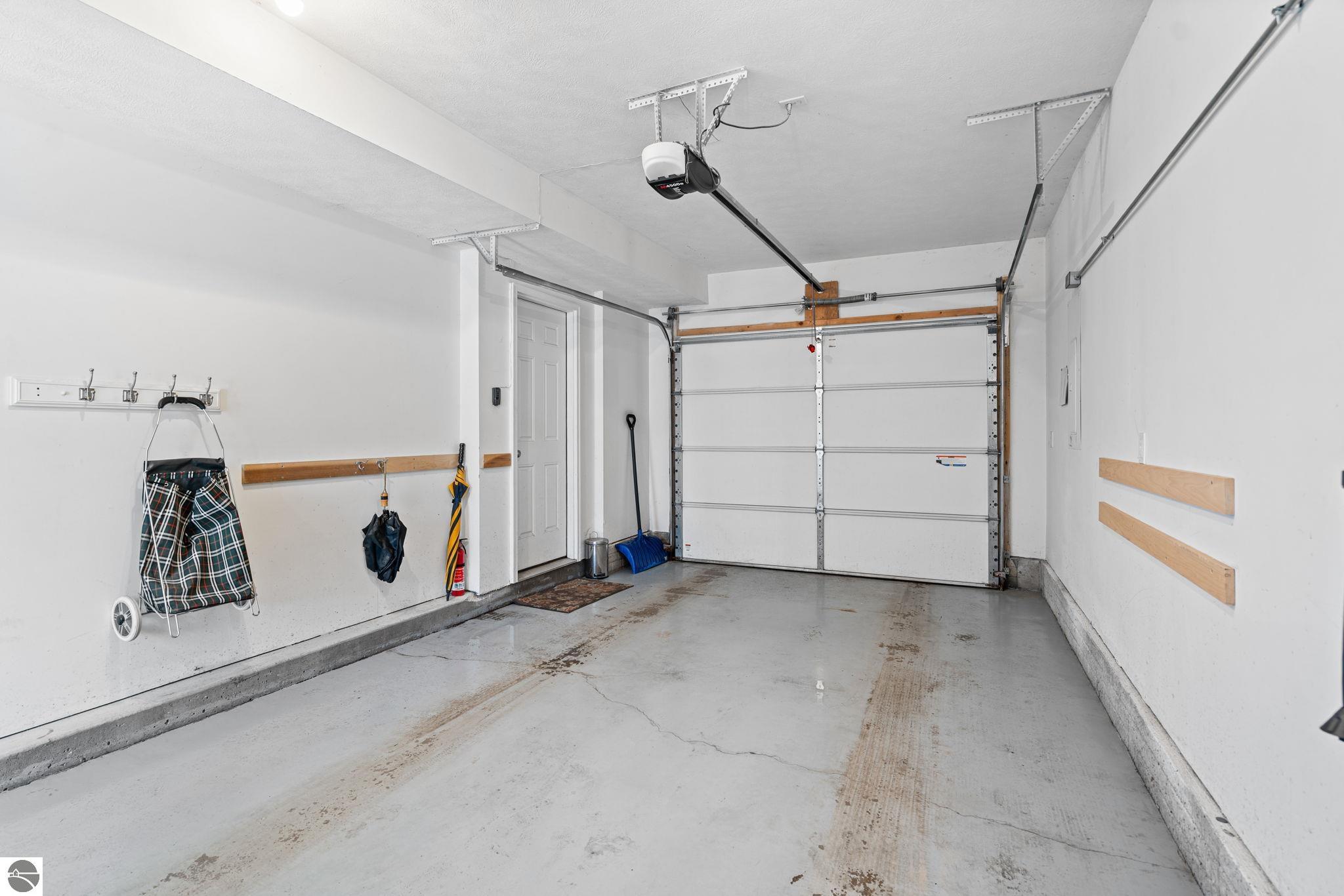 305 E Eighth