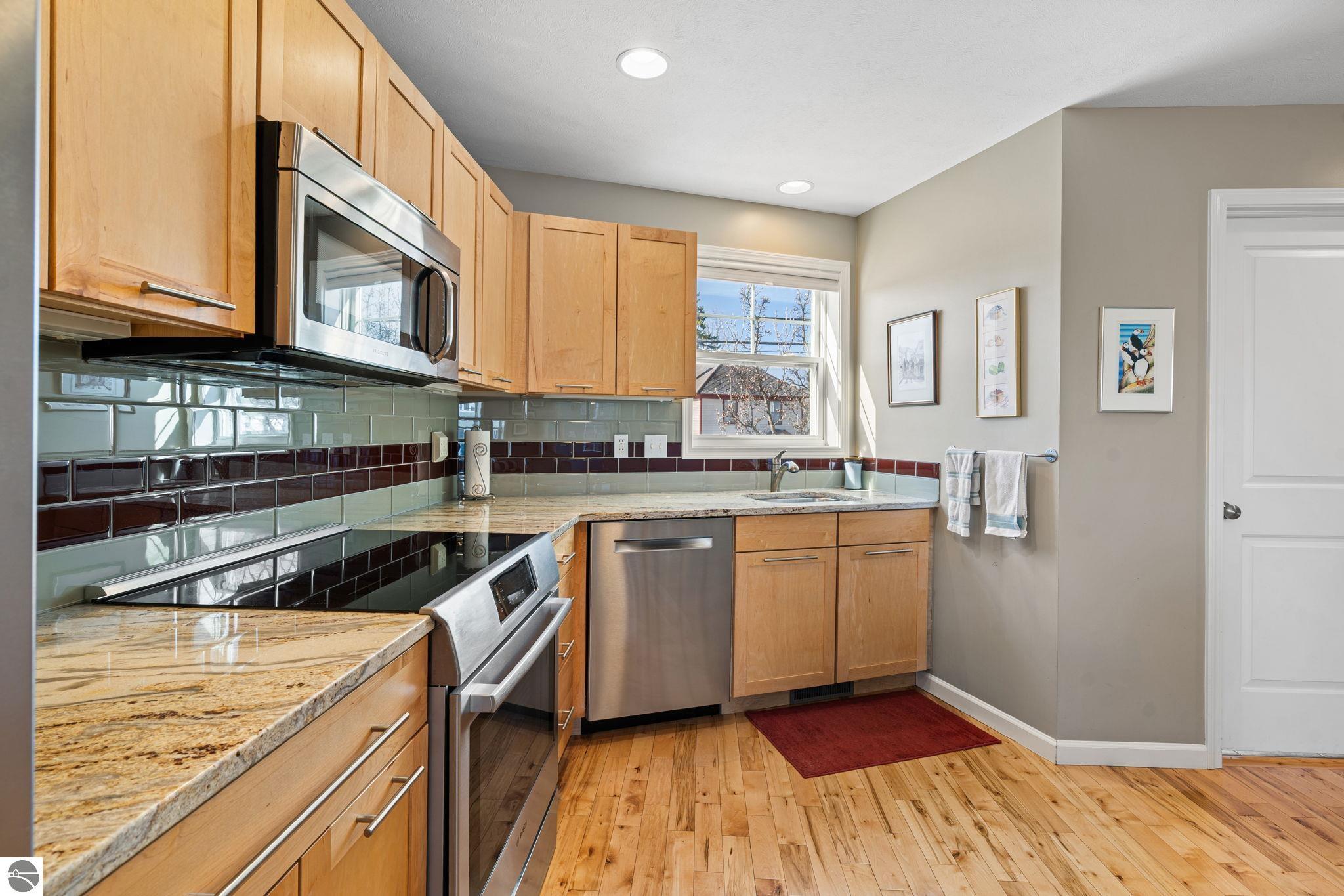 305 E Eighth