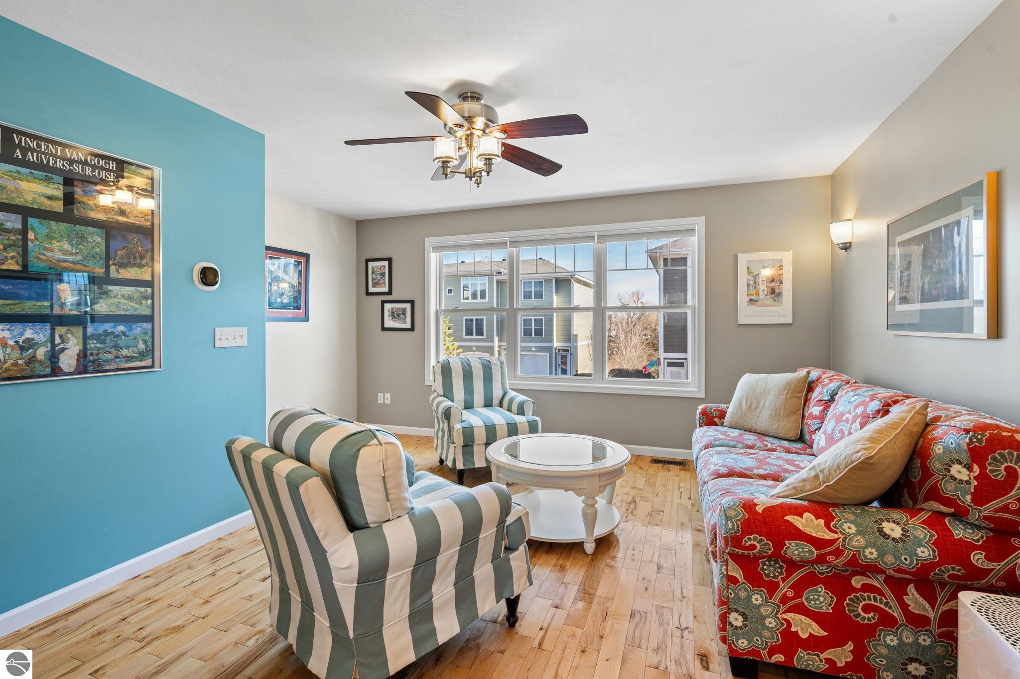 305 E Eighth