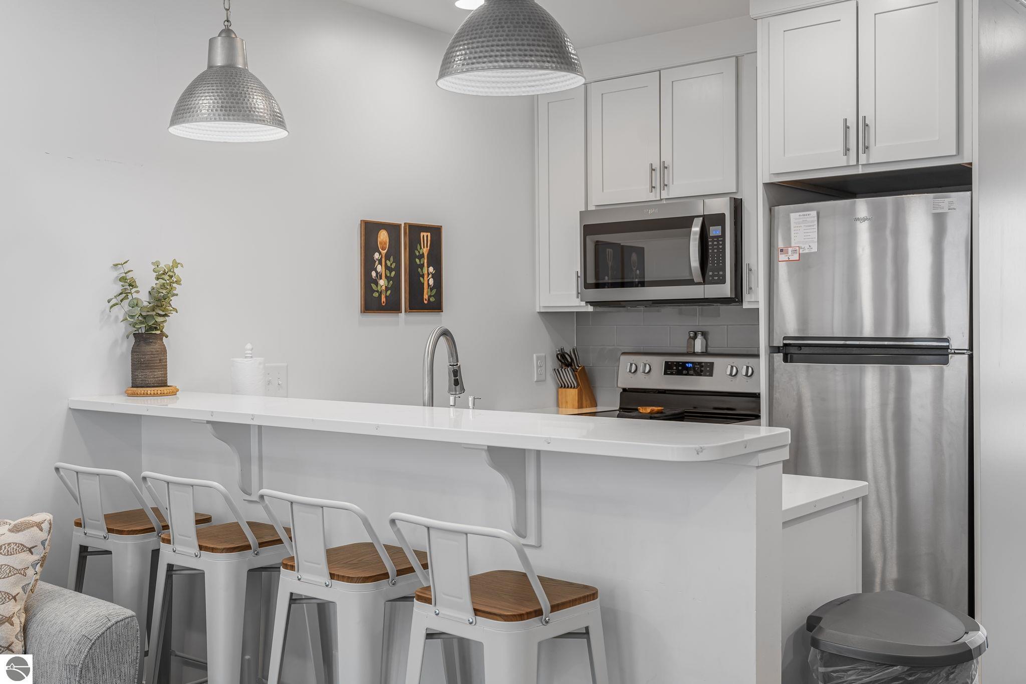 128 Gillis Street # 11 Unit: #11